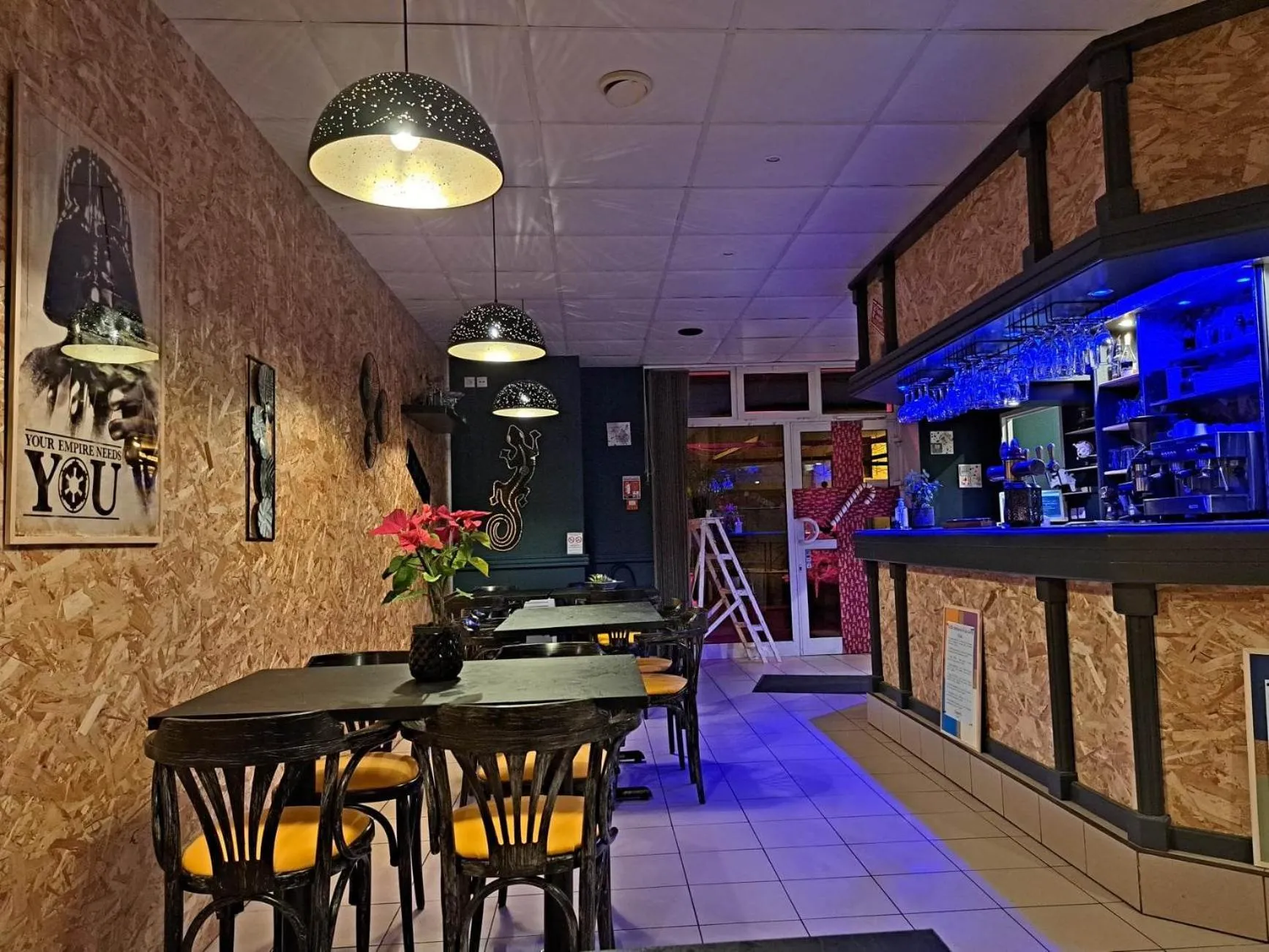 Restaurant/places to eat in Hôtel Les Deux Porches