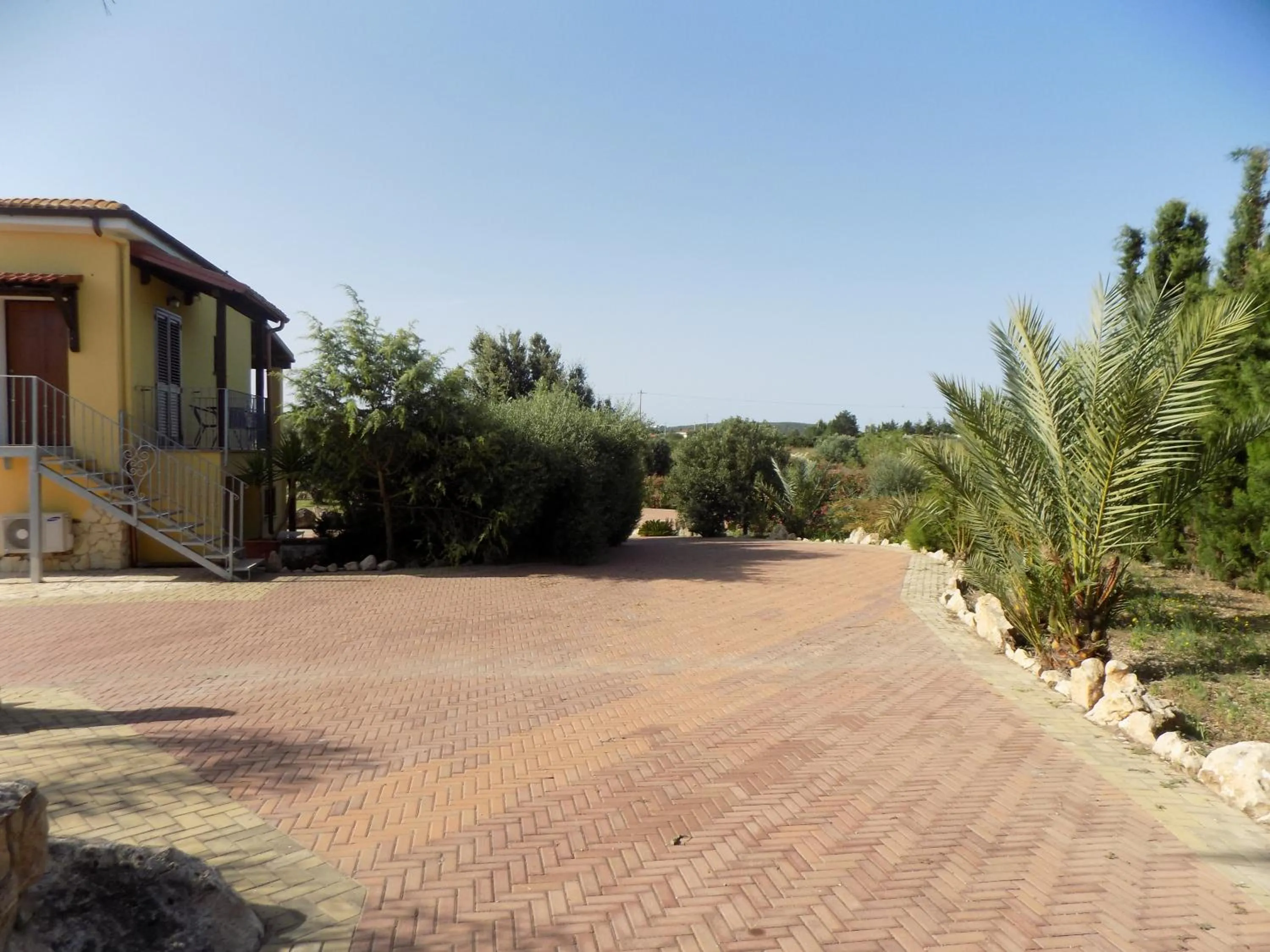 Property building in Villa Sorrentina