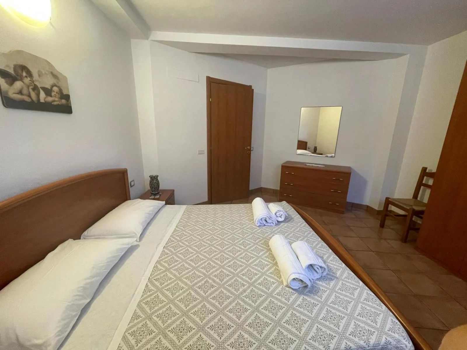 Bed in Villa Sorrentina