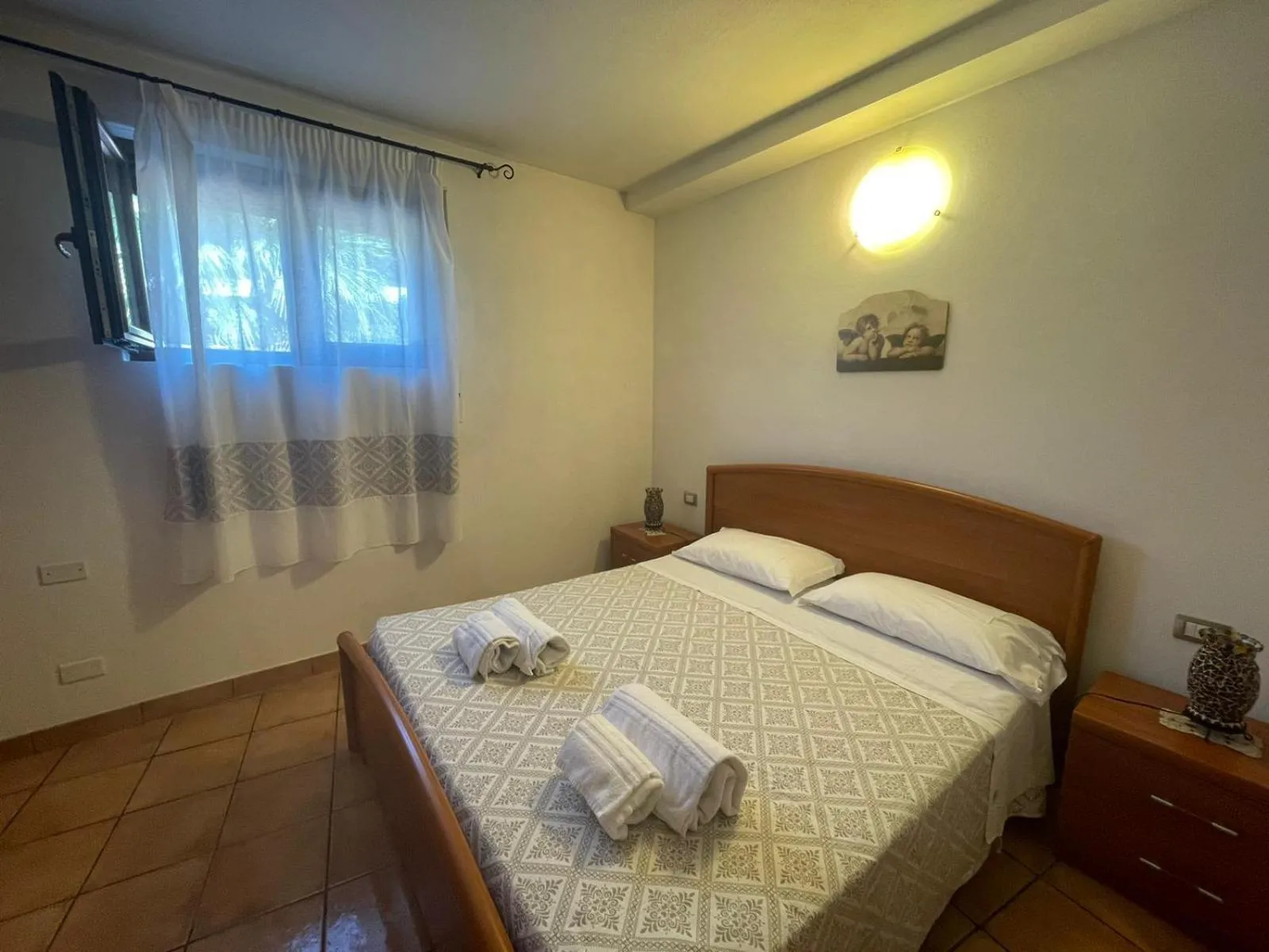 Bed in Villa Sorrentina