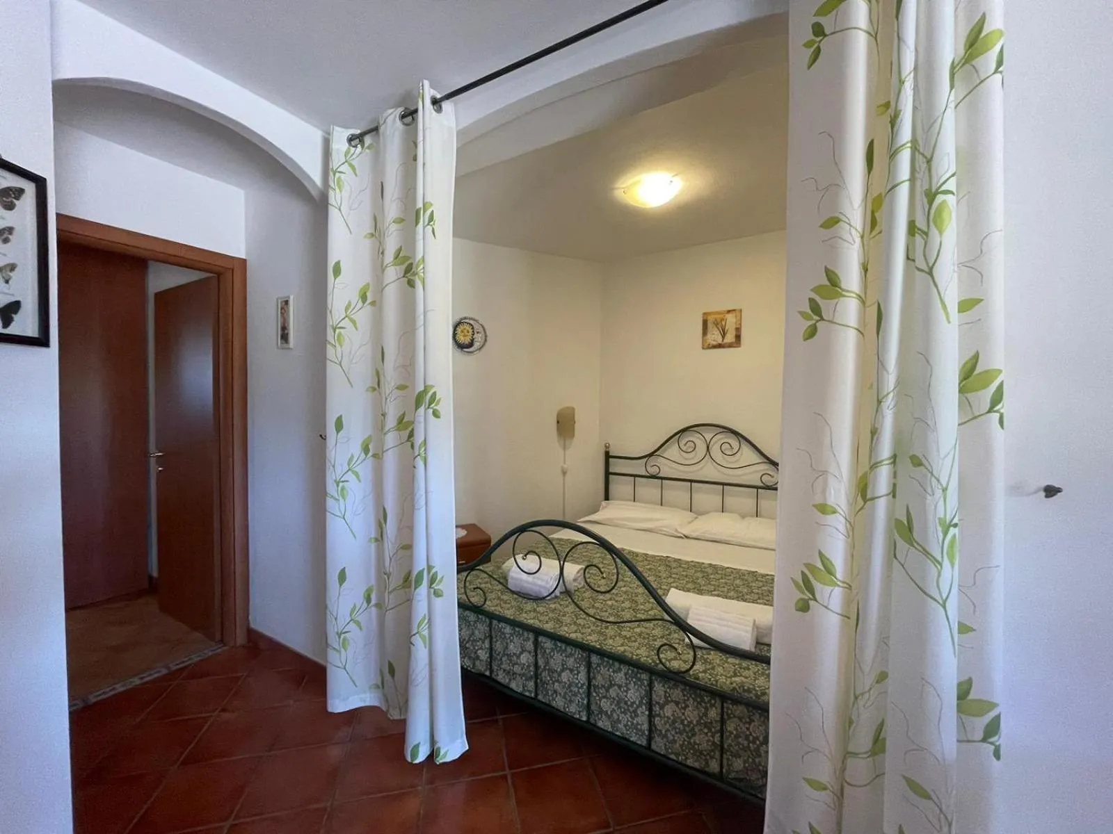 Bed in Villa Sorrentina