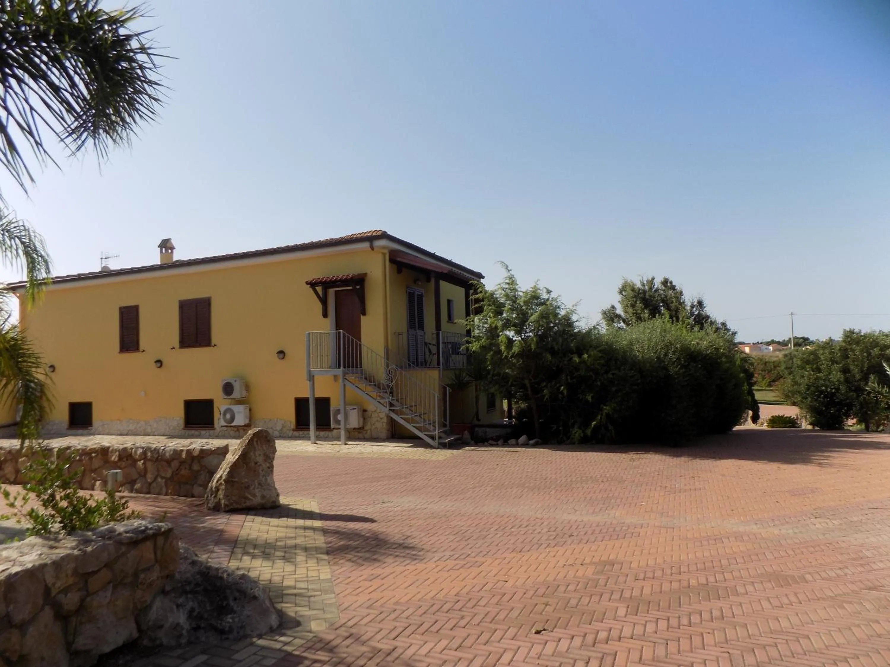 Property building in Villa Sorrentina