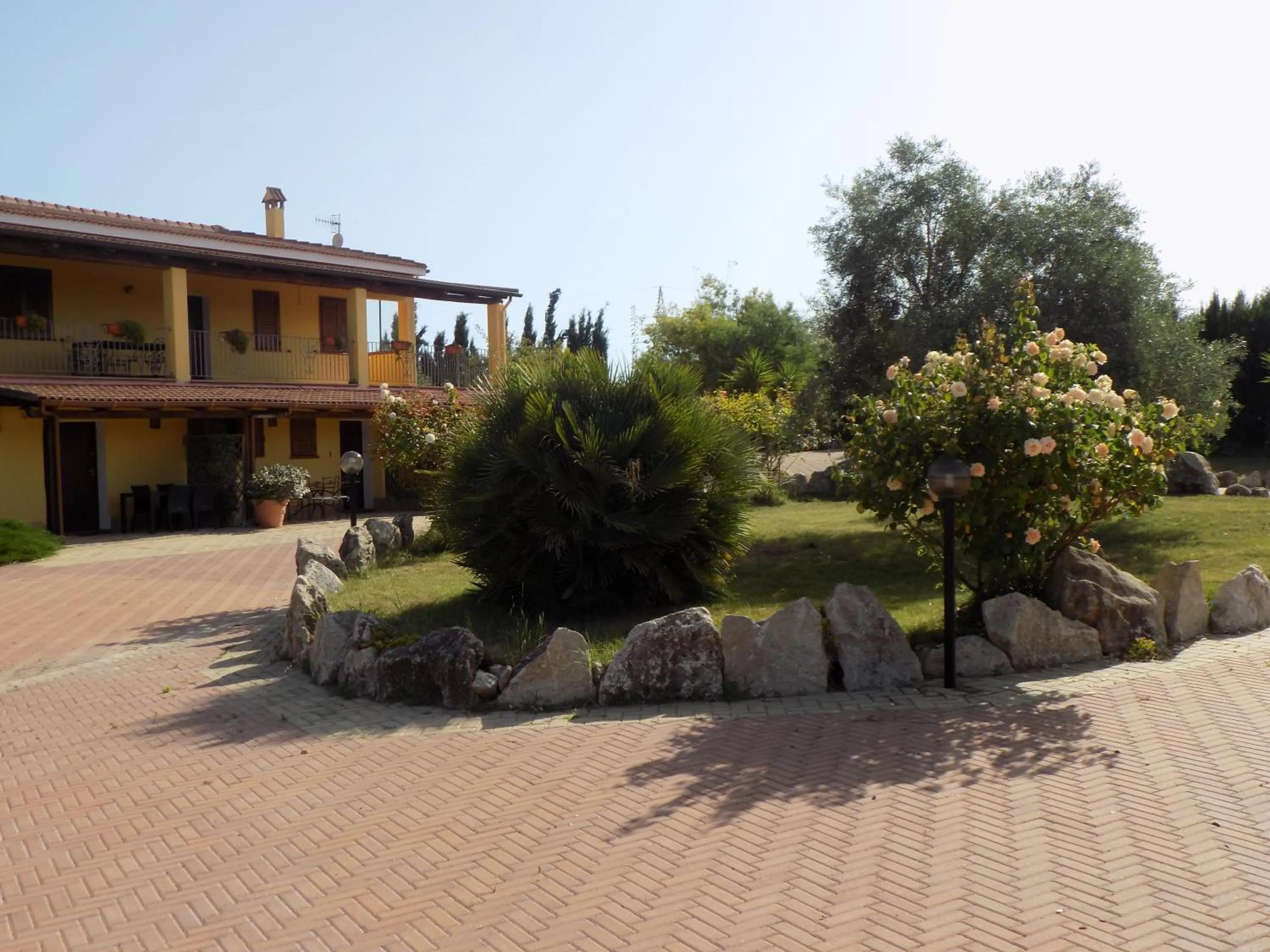 Property building in Villa Sorrentina