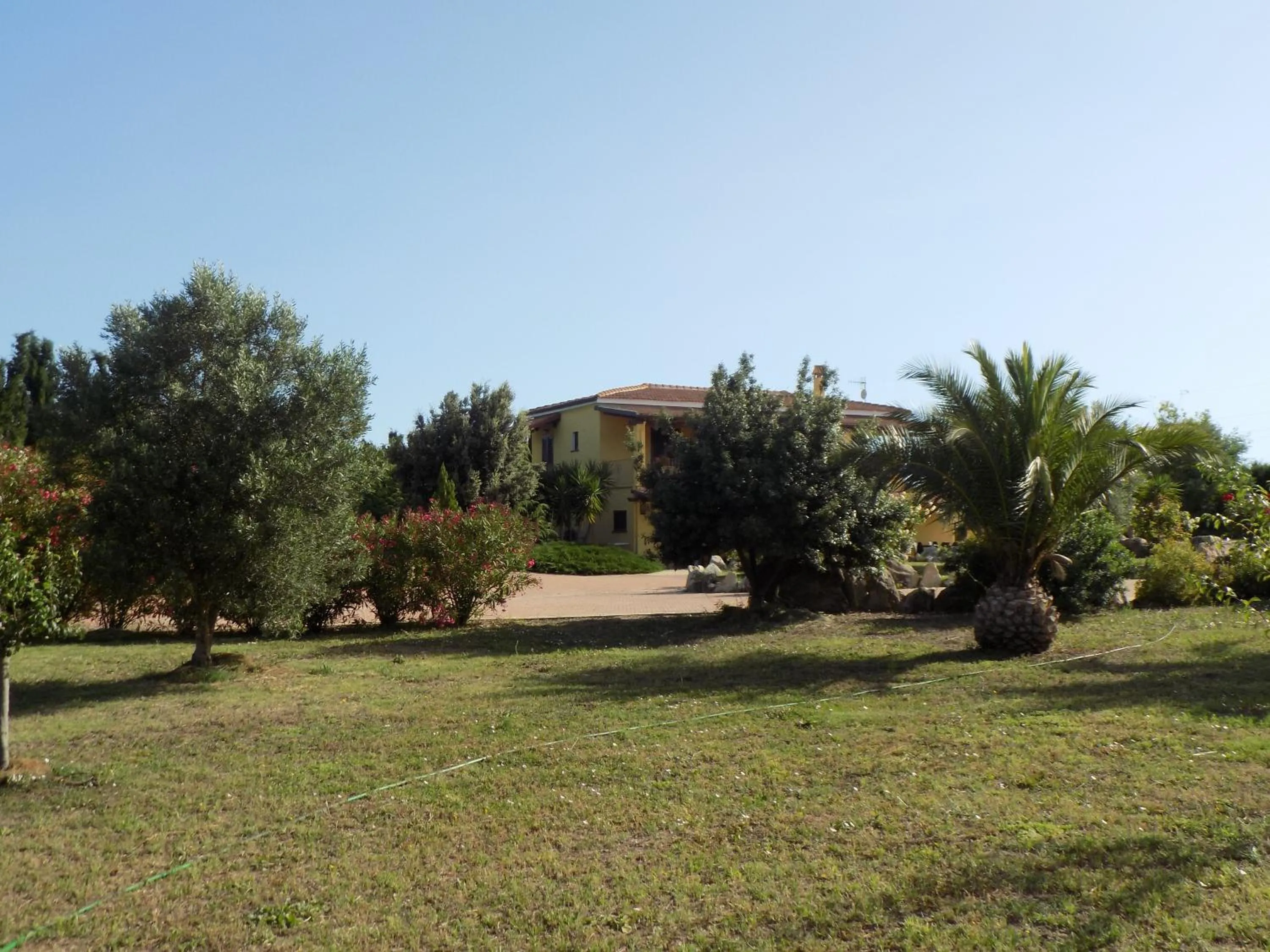 Property building in Villa Sorrentina