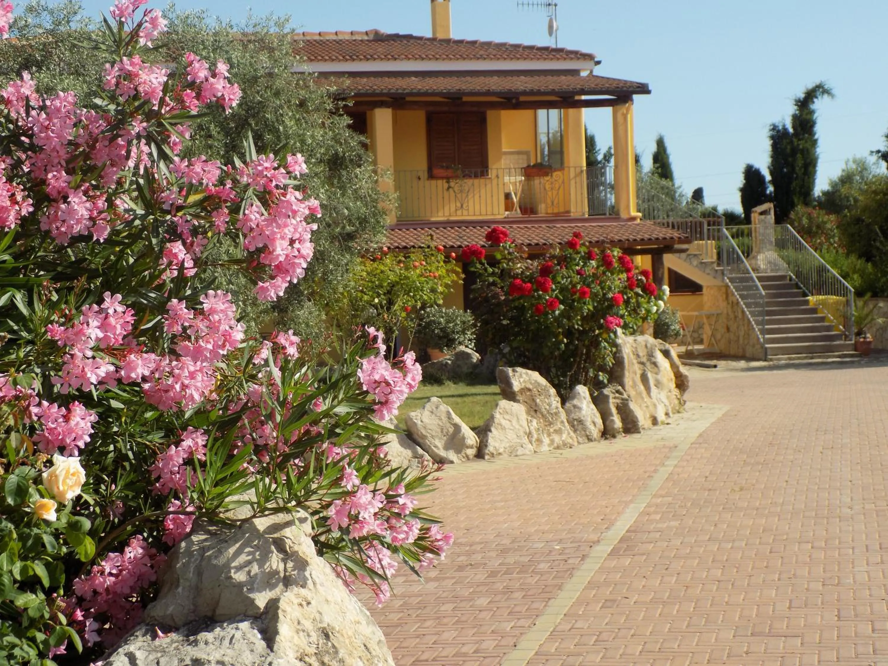 Property building in Villa Sorrentina
