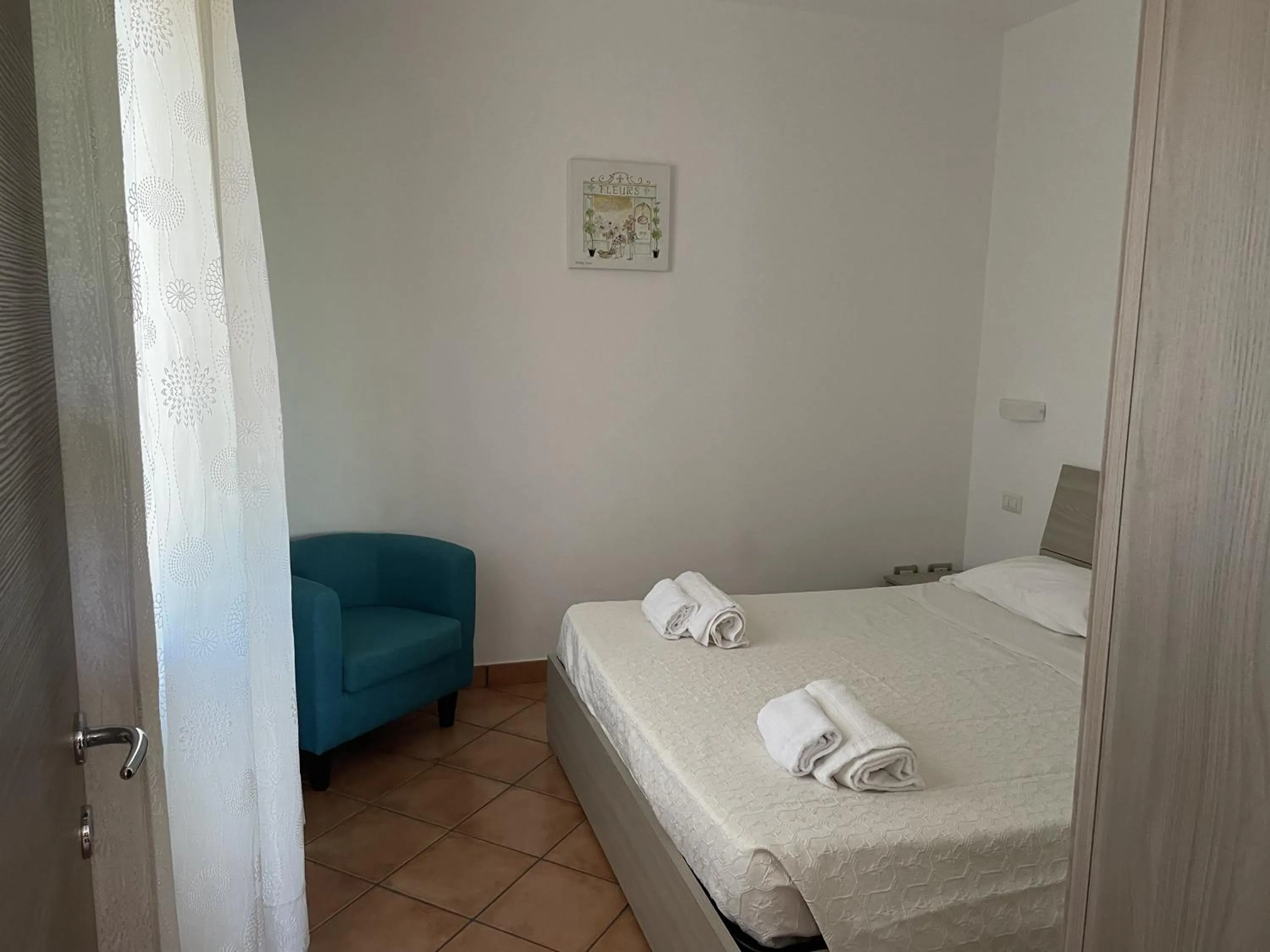 Bedroom, Bed in Villa Sorrentina
