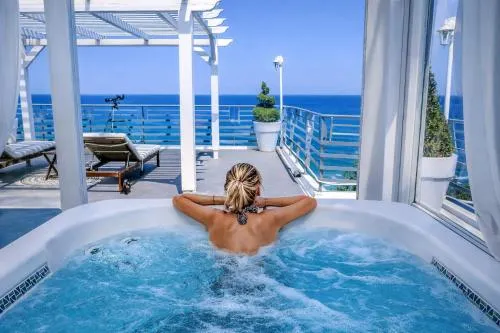 Panorama Suites & Spa - Adults Only