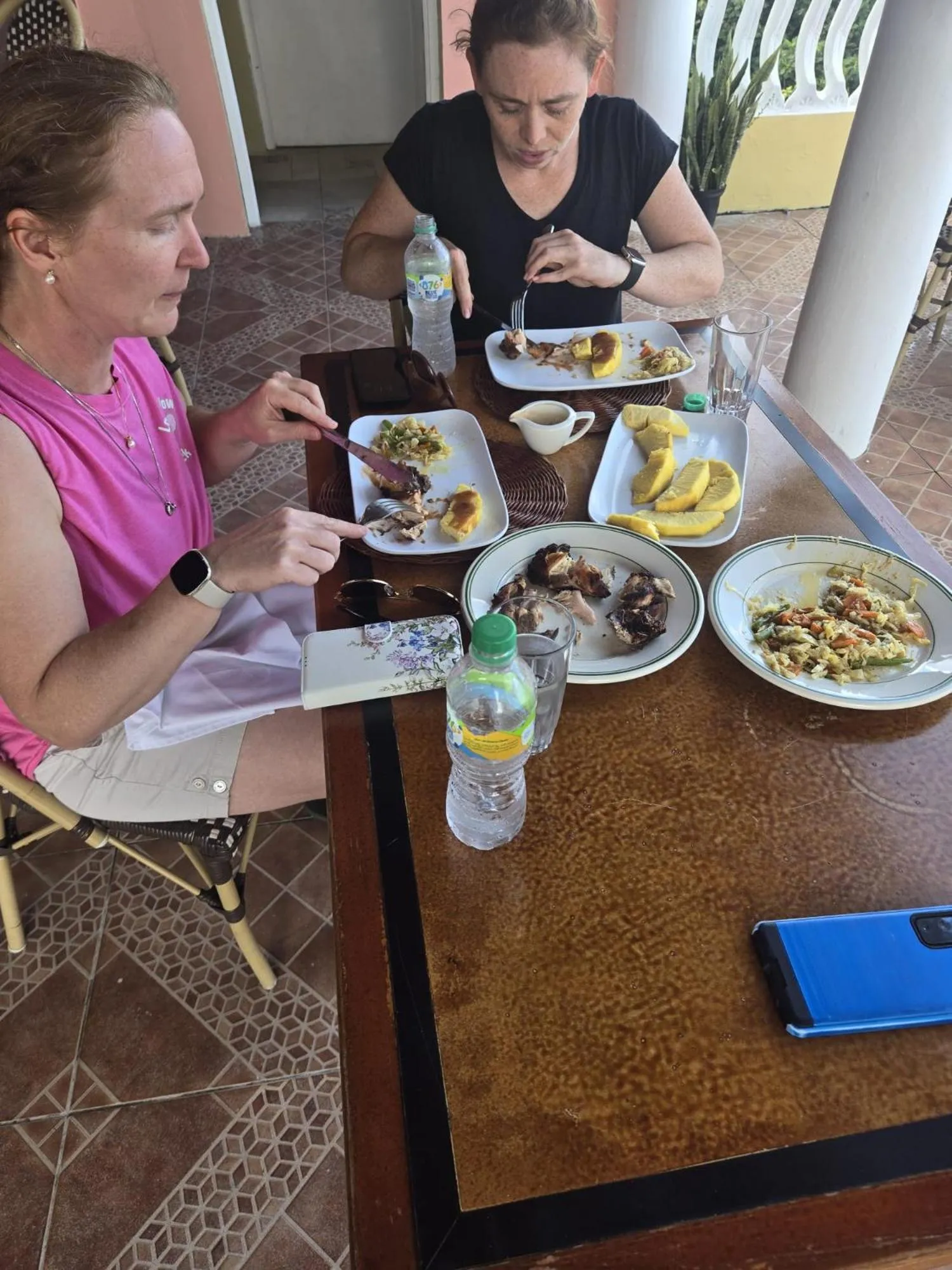 Property building in Takuma Boutque Hotel Hotel Rooms & Suites