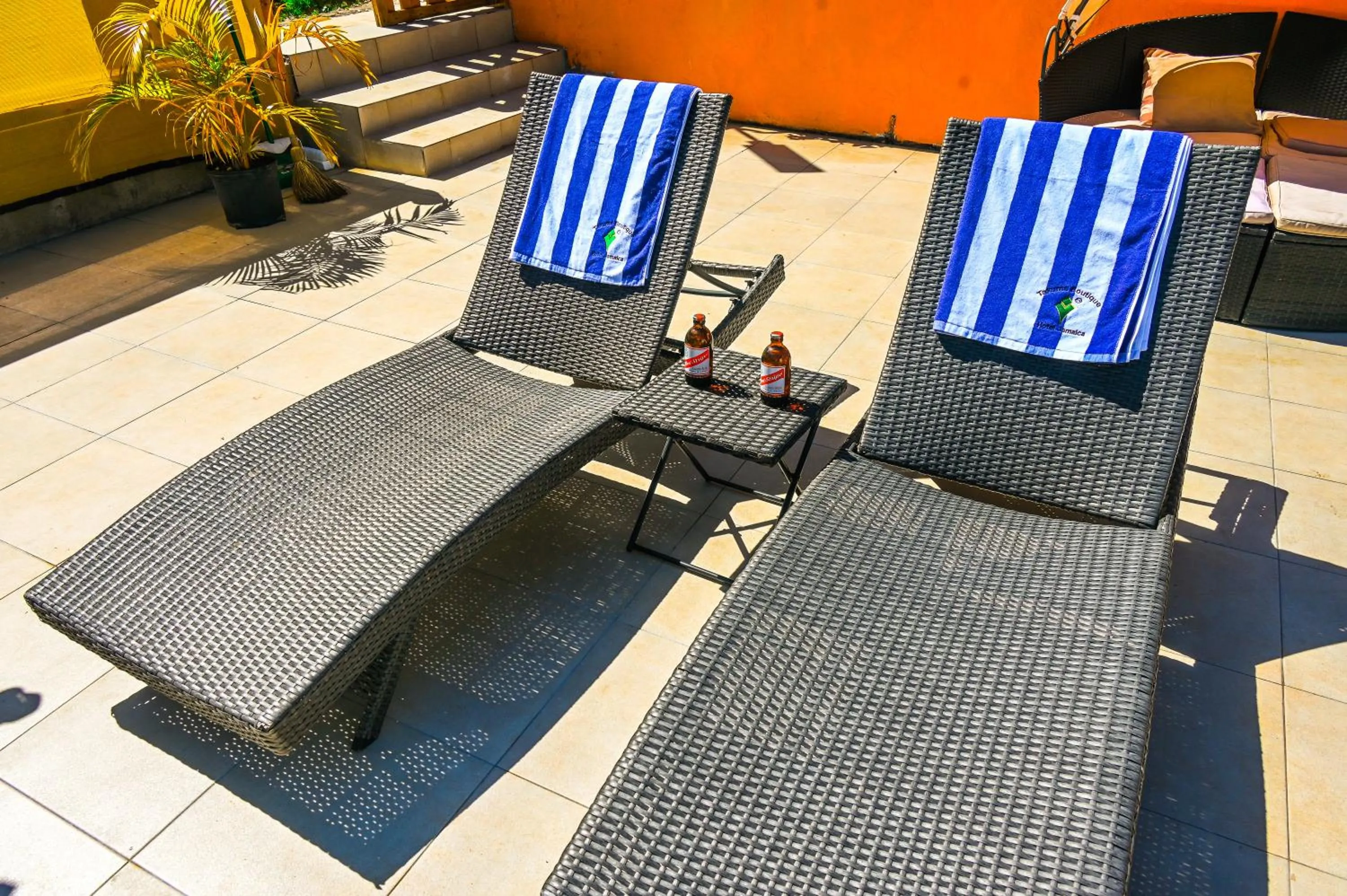 Property building in Takuma Boutque Hotel Hotel Rooms & Suites