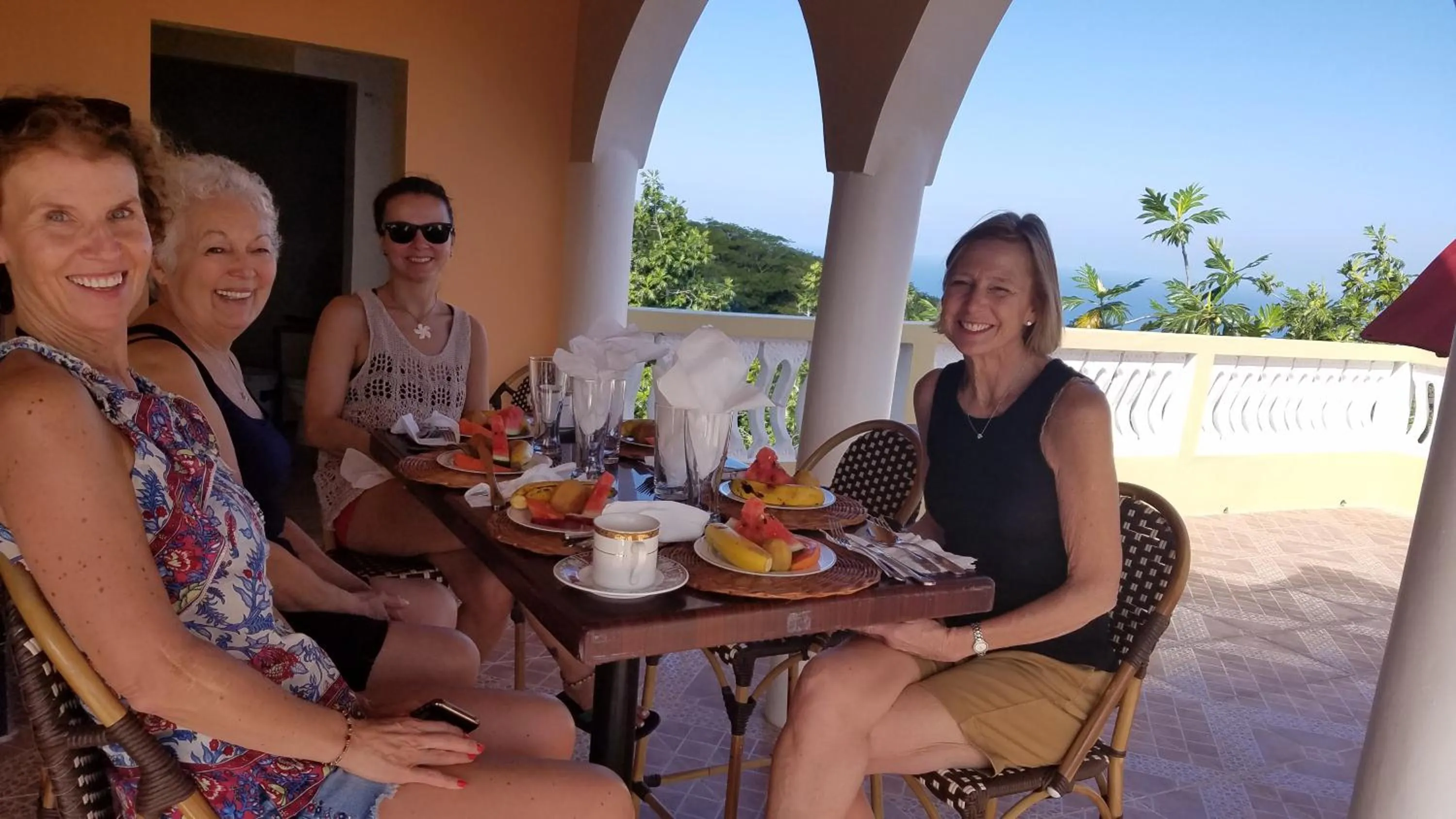 Property building in Takuma Boutque Hotel Hotel Rooms & Suites