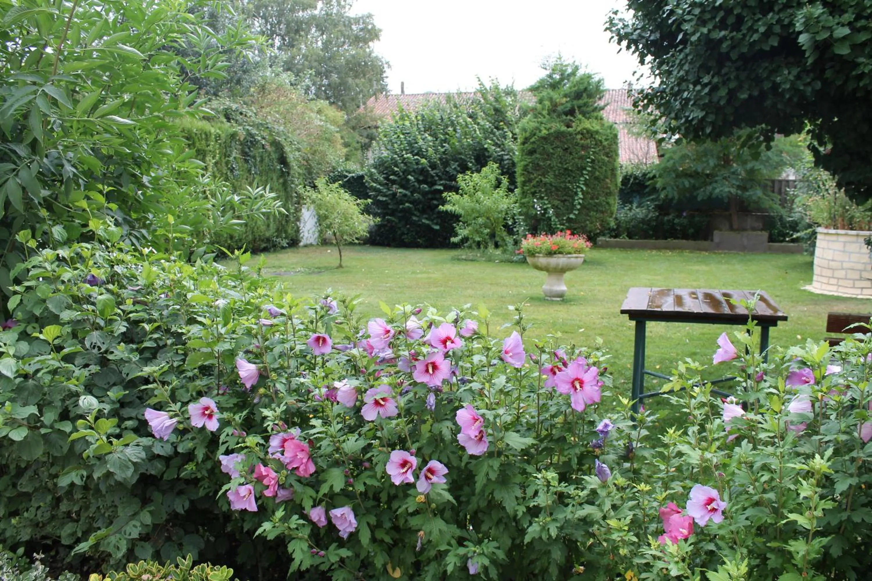 Logis Hôtel Beauséjour