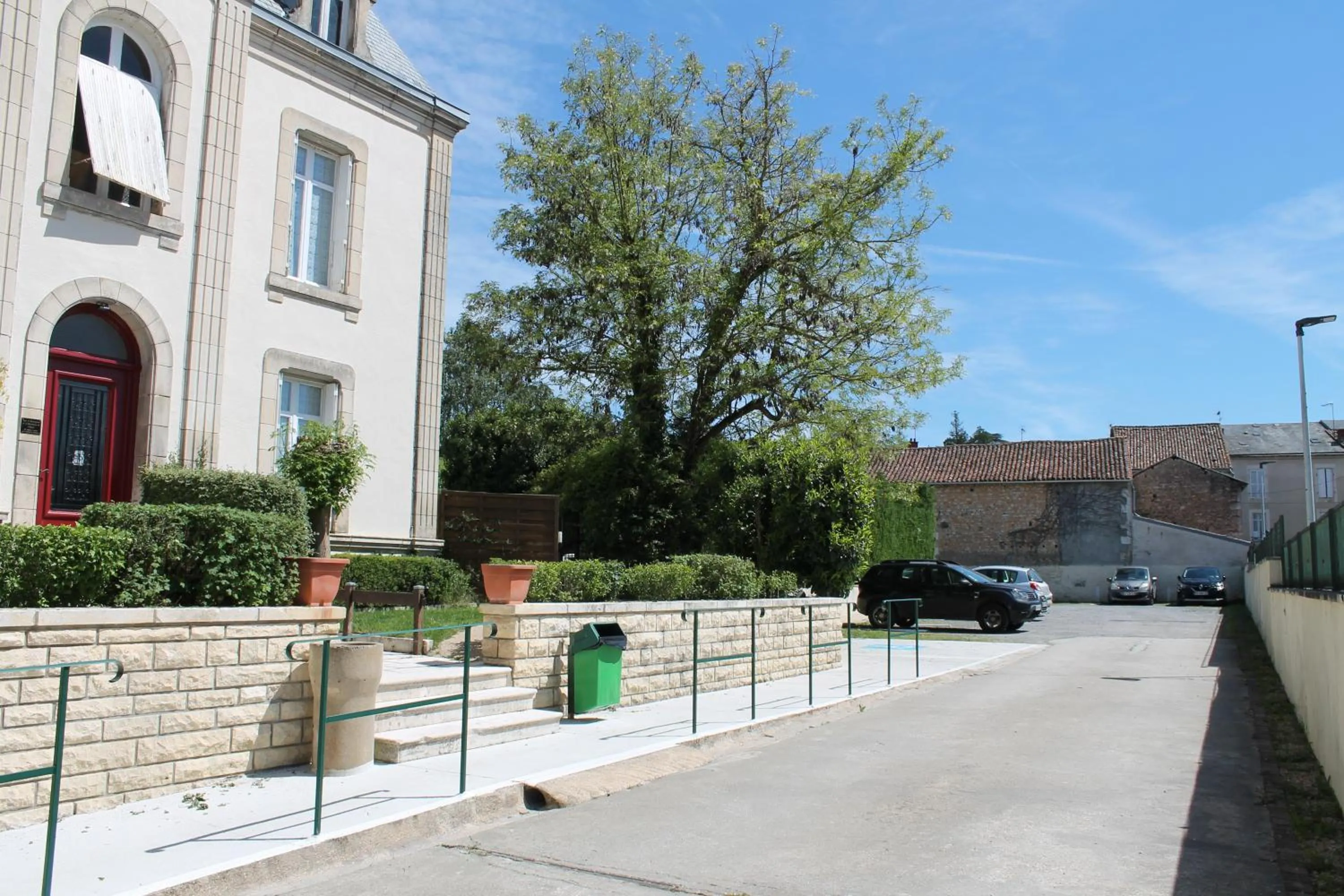 Logis Hôtel Beauséjour