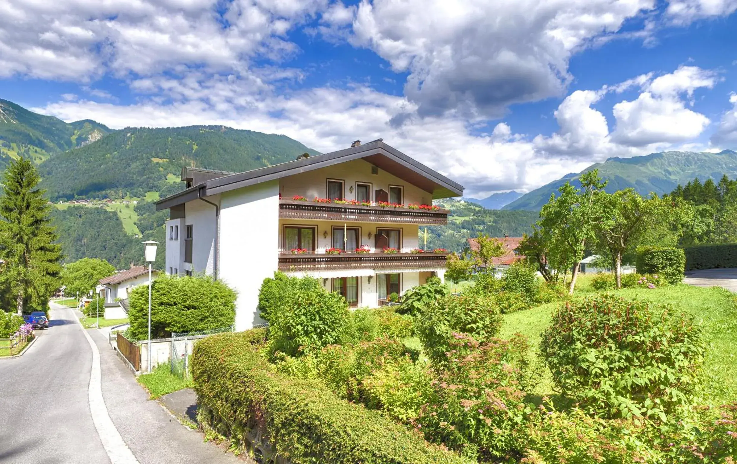Haus Mansaura Haus Mansaura