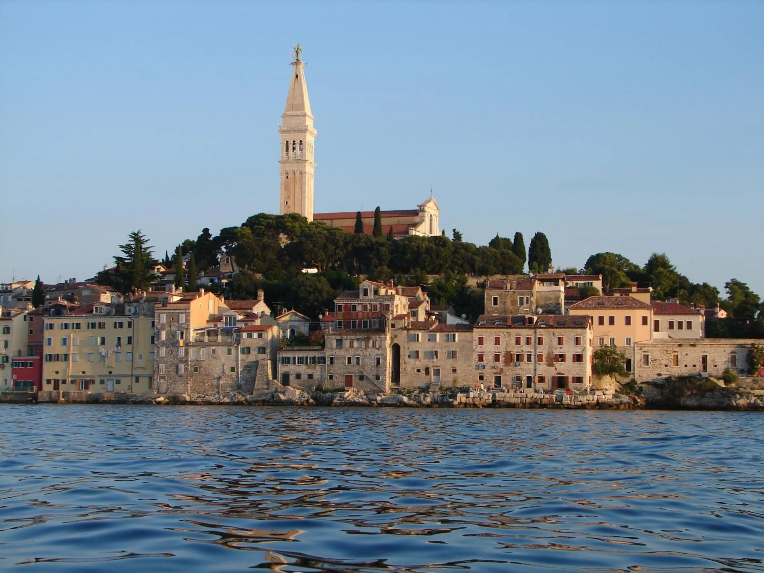 Area and facilities in Villa Cissa Apartments by Irundo