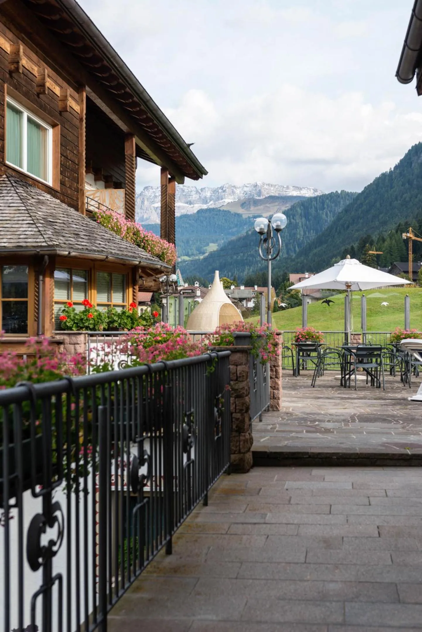 Garden in Hotel Hell