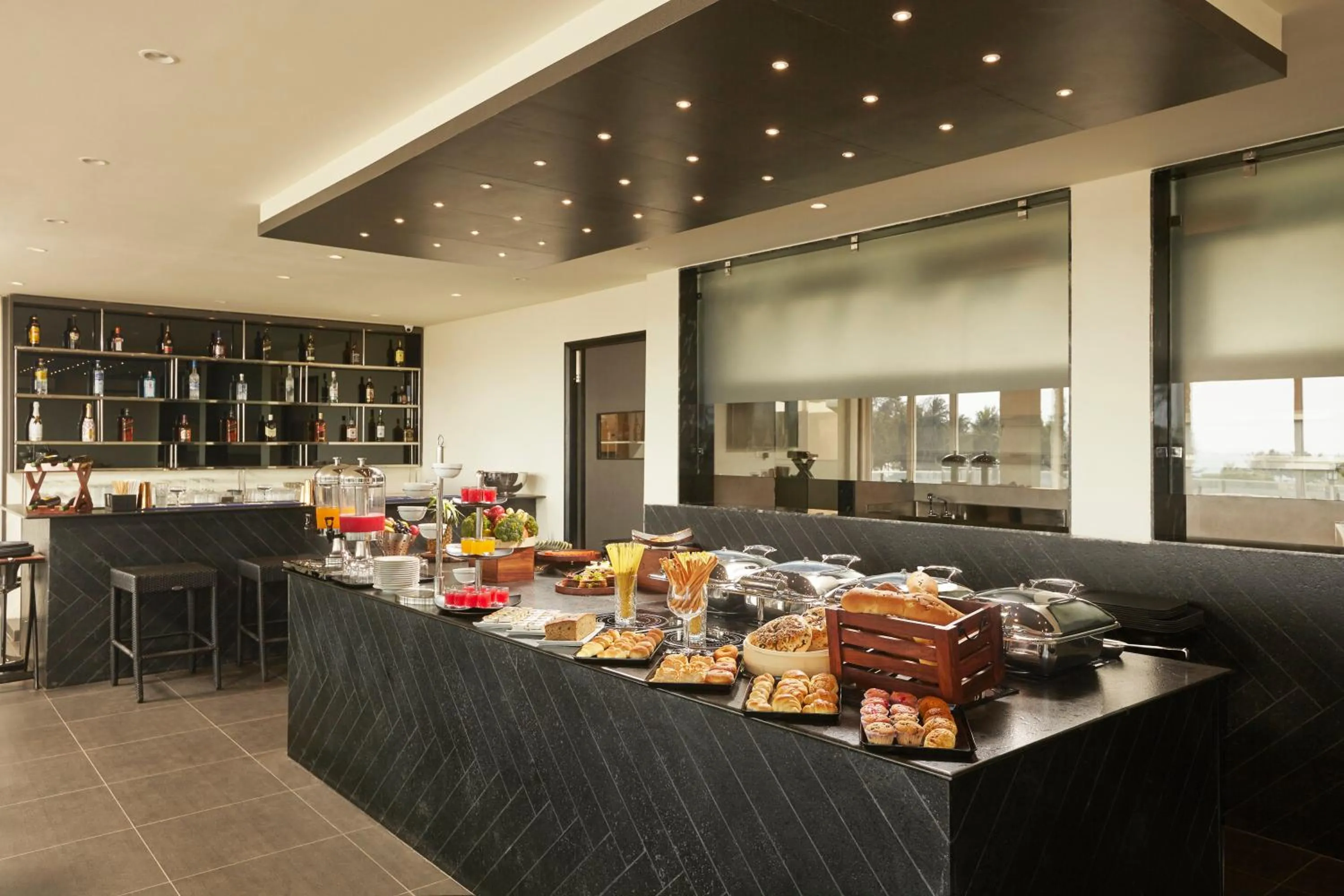 Restaurant/places to eat in The Acacia Morjim