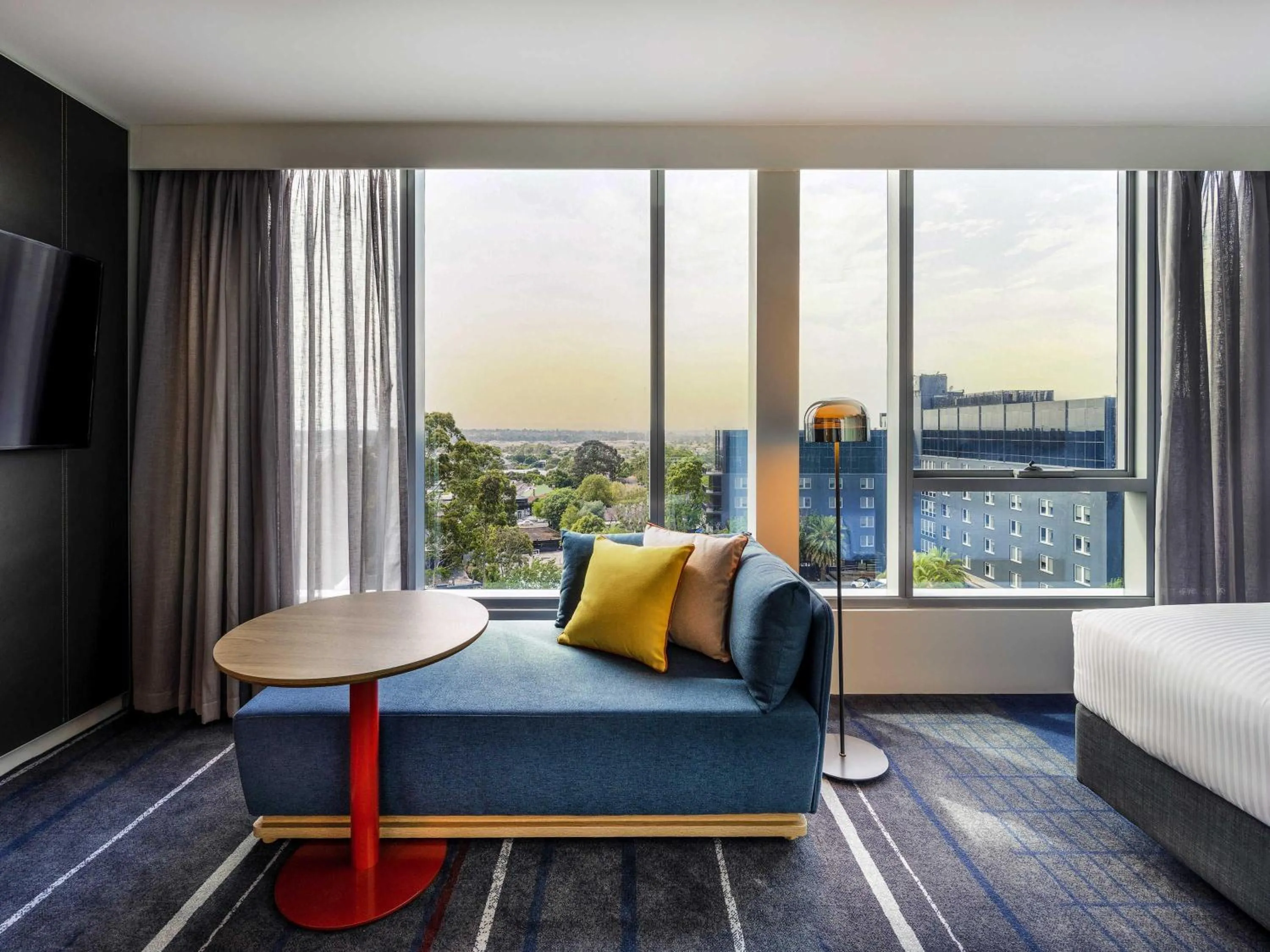 Bedroom, Bed in Novotel Melbourne Preston