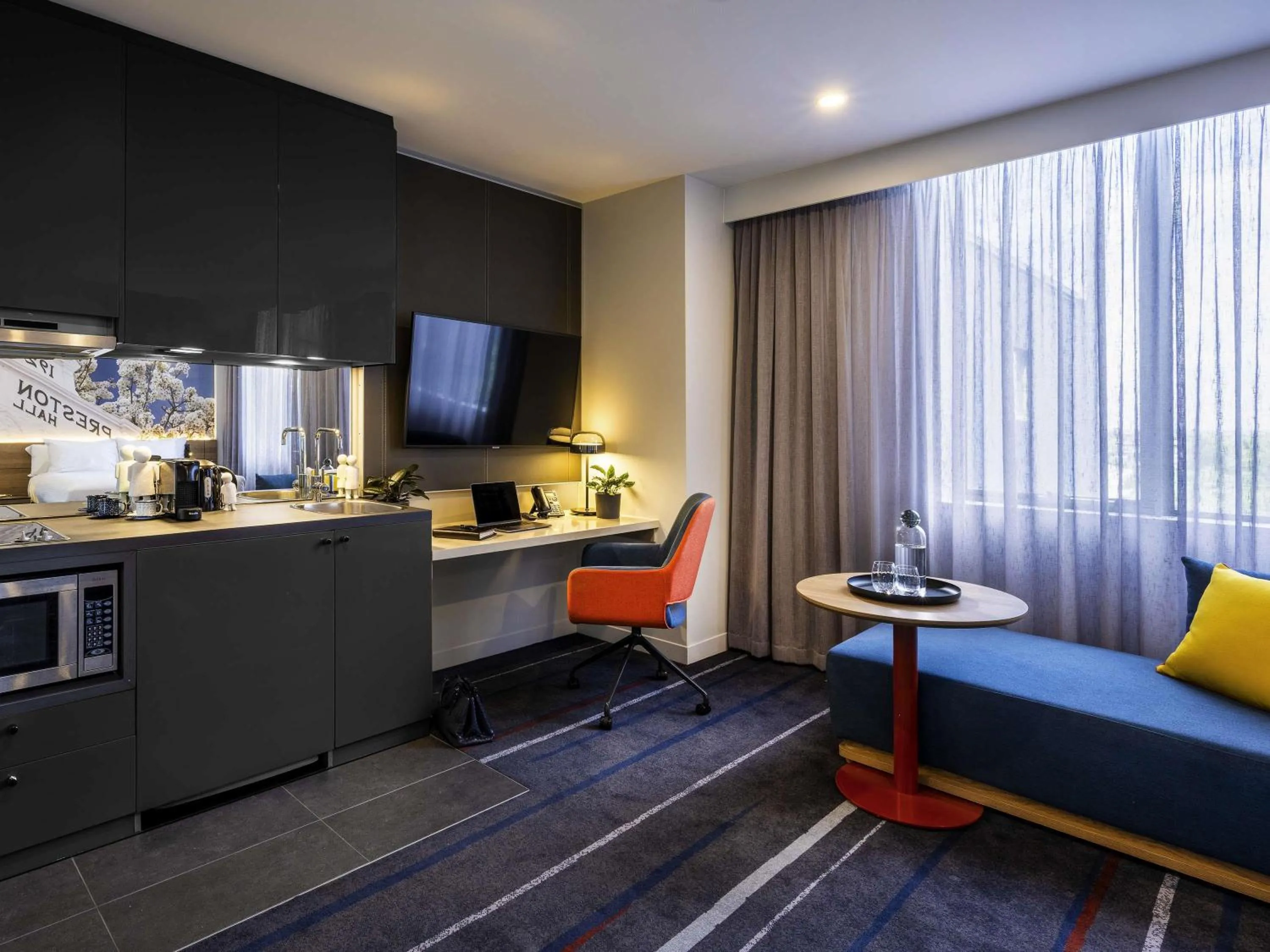 Bedroom in Novotel Melbourne Preston