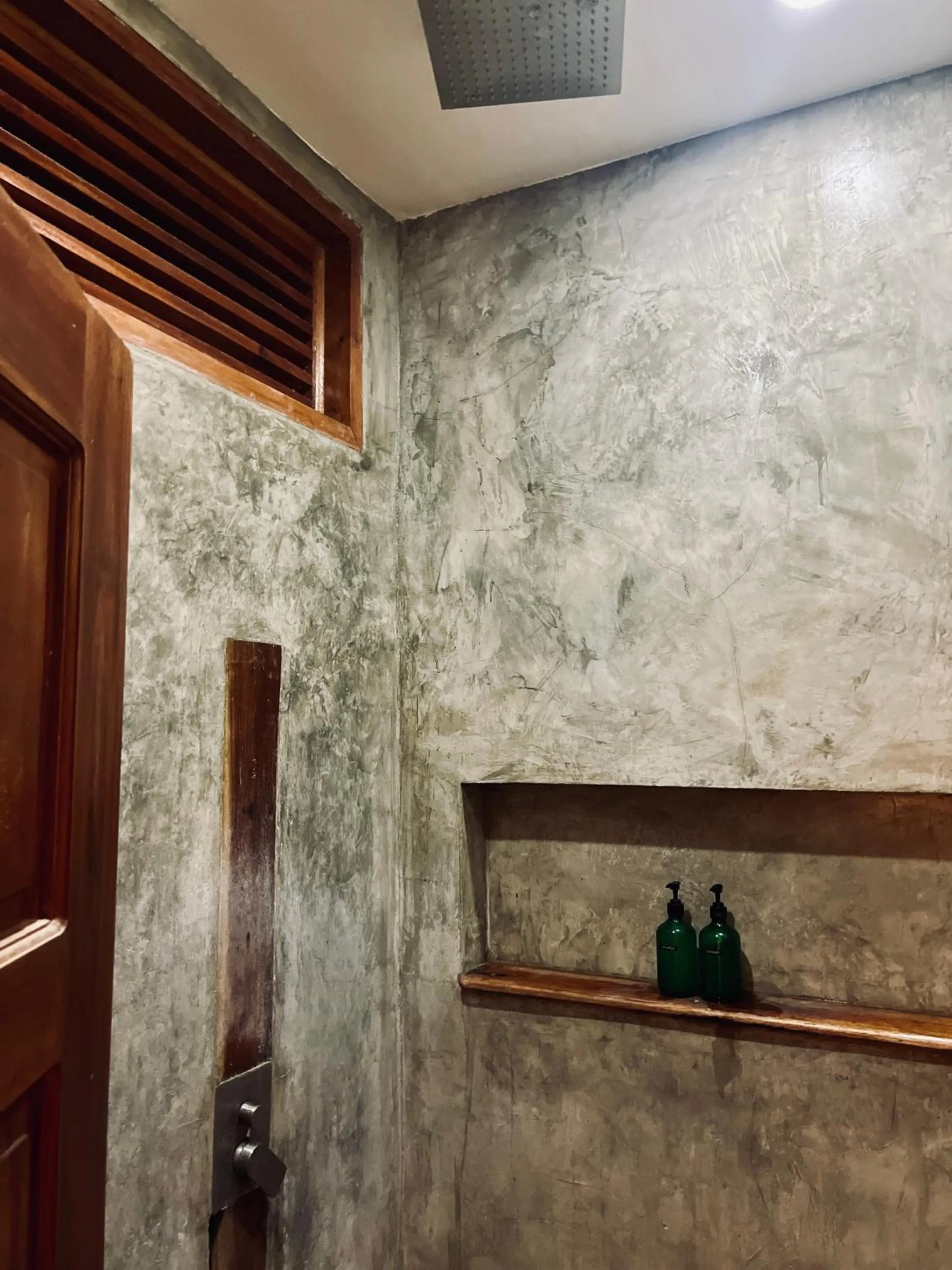 Chief Mau Moalboal Cebu