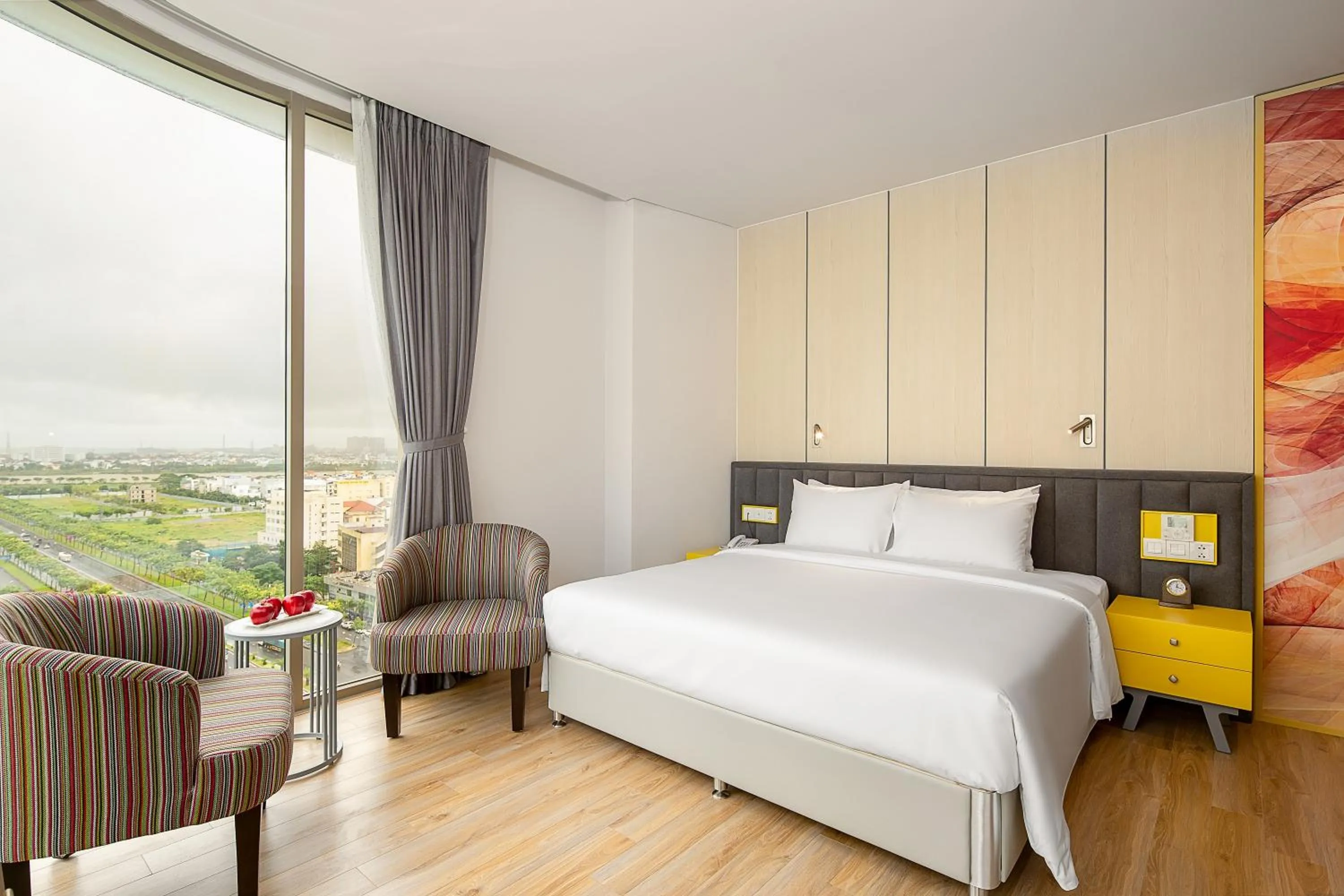 Bedroom, Bed in Grand Citiview Da Nang Hotel