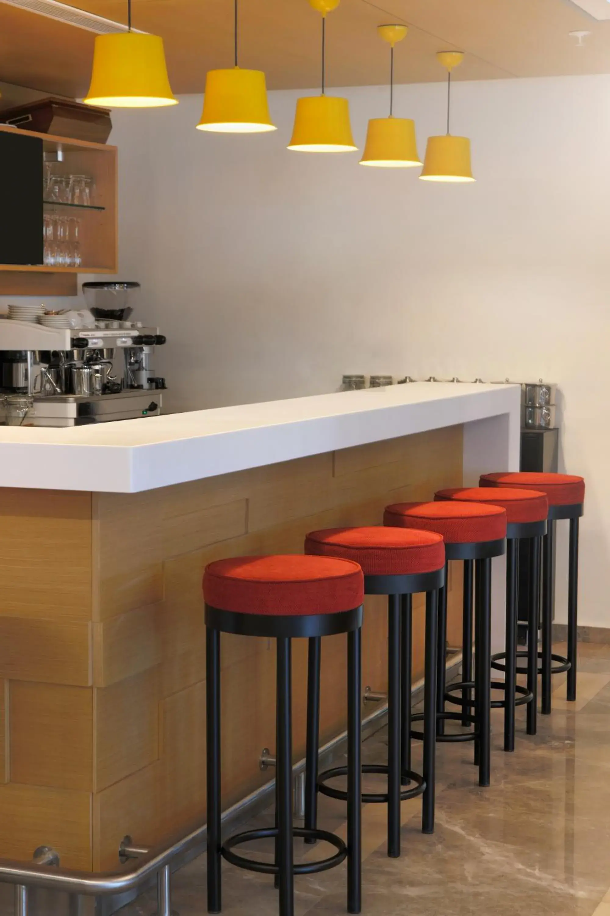 Lounge or bar in TRYP by Wyndham Ankara Oran Lounge or bar in TRYP by Wyndham Ankara Oran