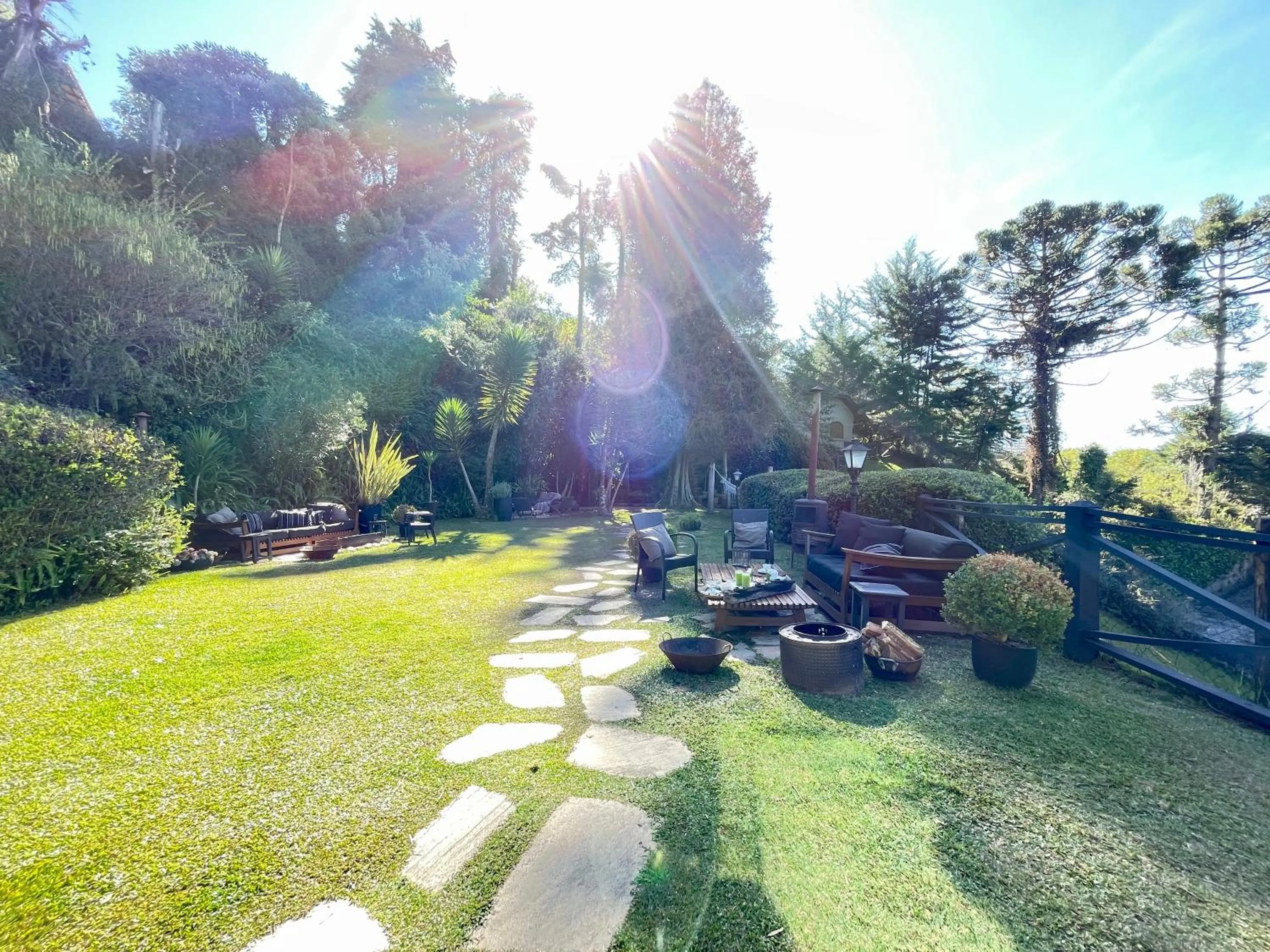 Garden in Alma Hotel