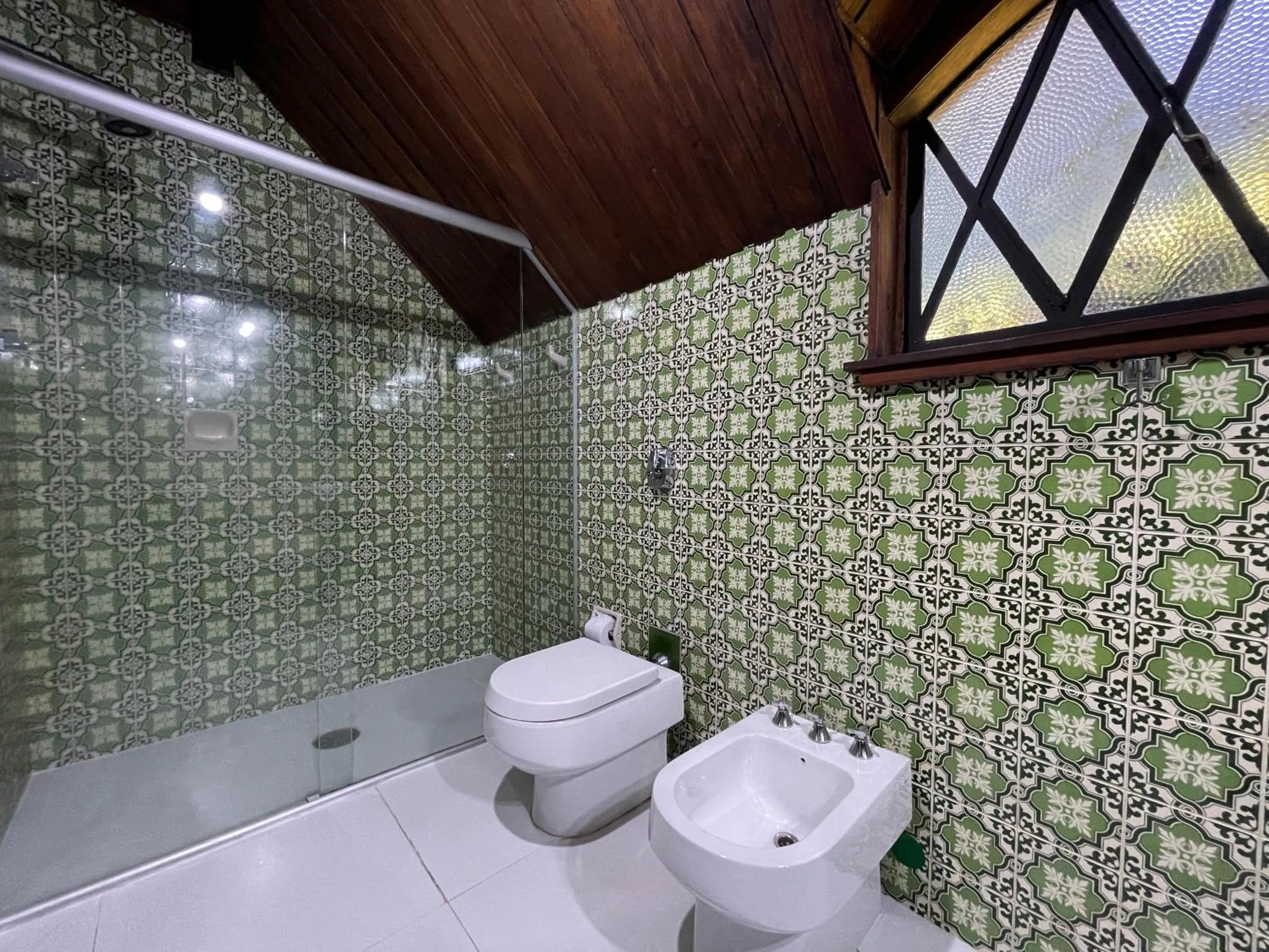 Bathroom in Alma Hotel