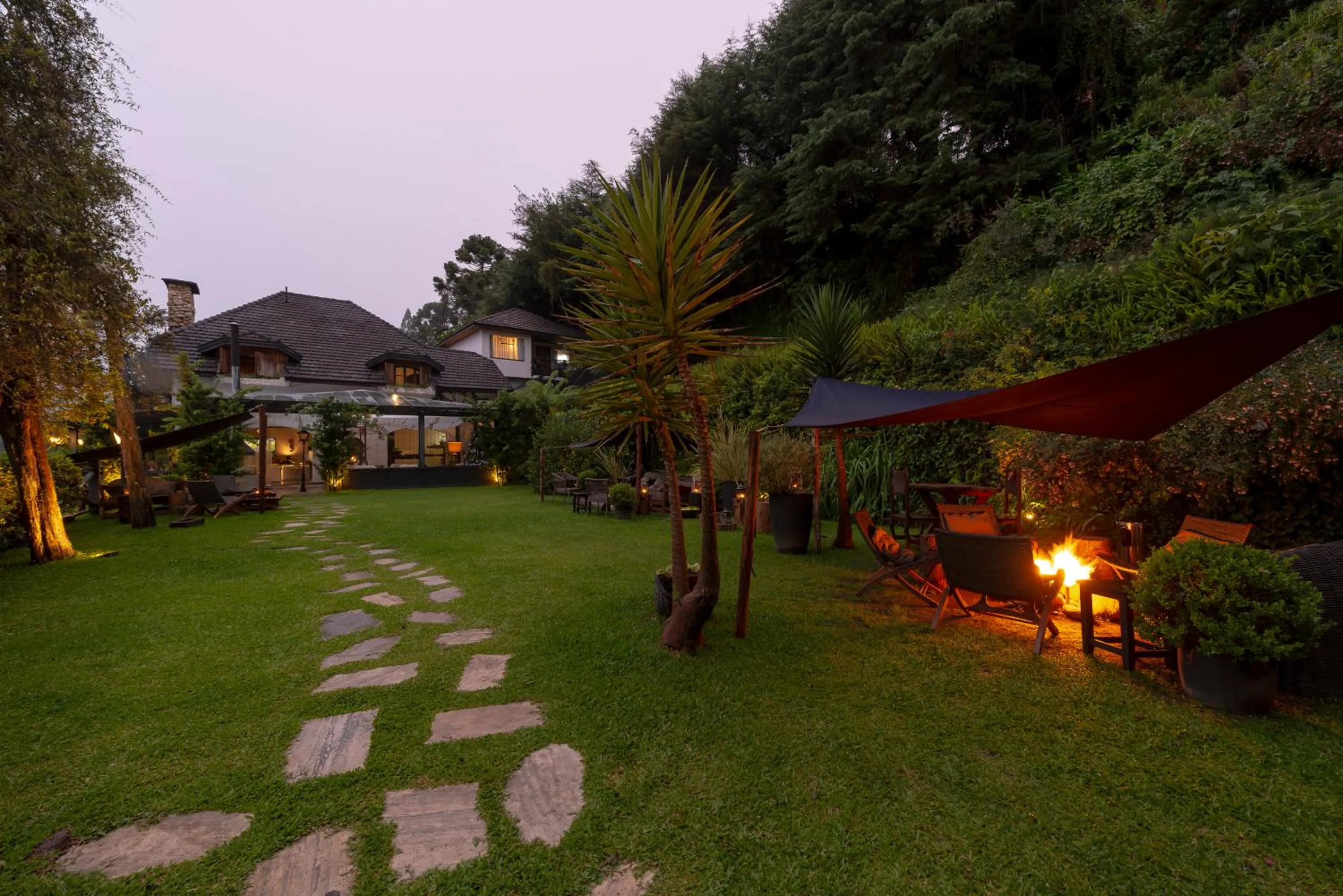 Garden in Alma Hotel