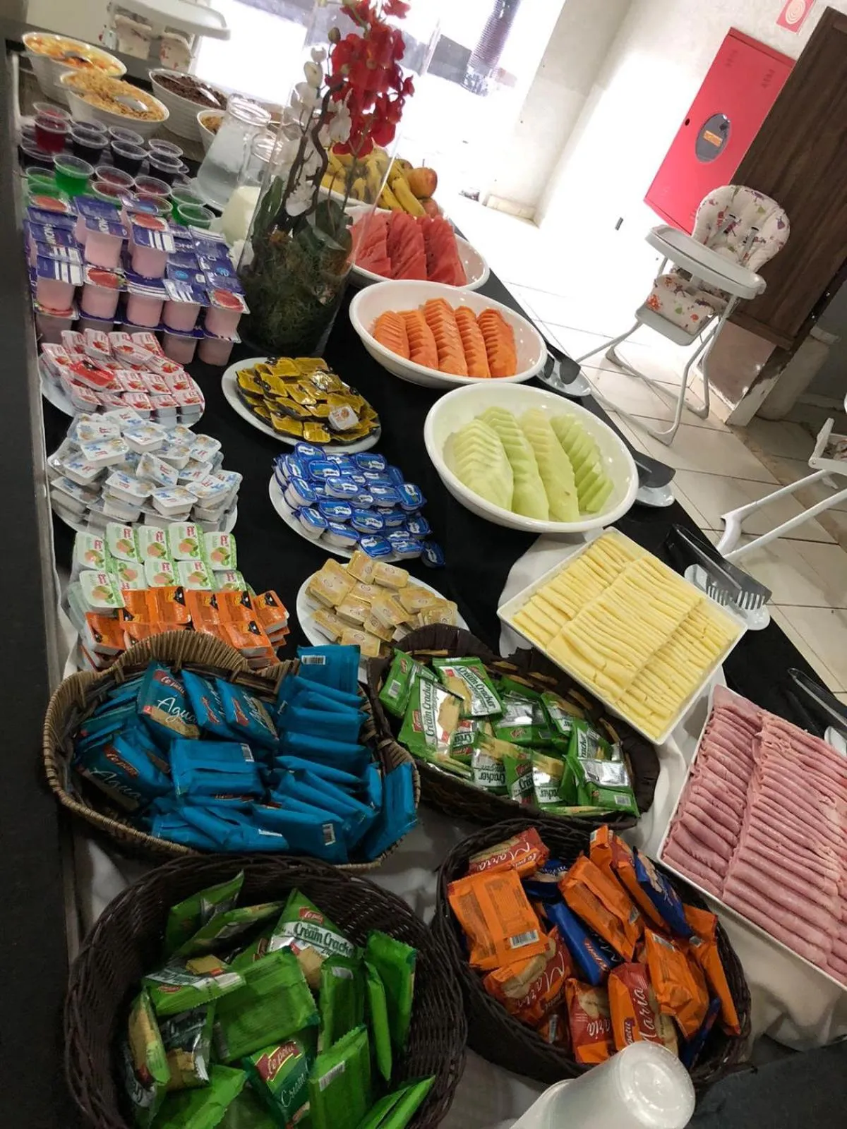 Buffet breakfast in Veredas do Rio Quente Flat