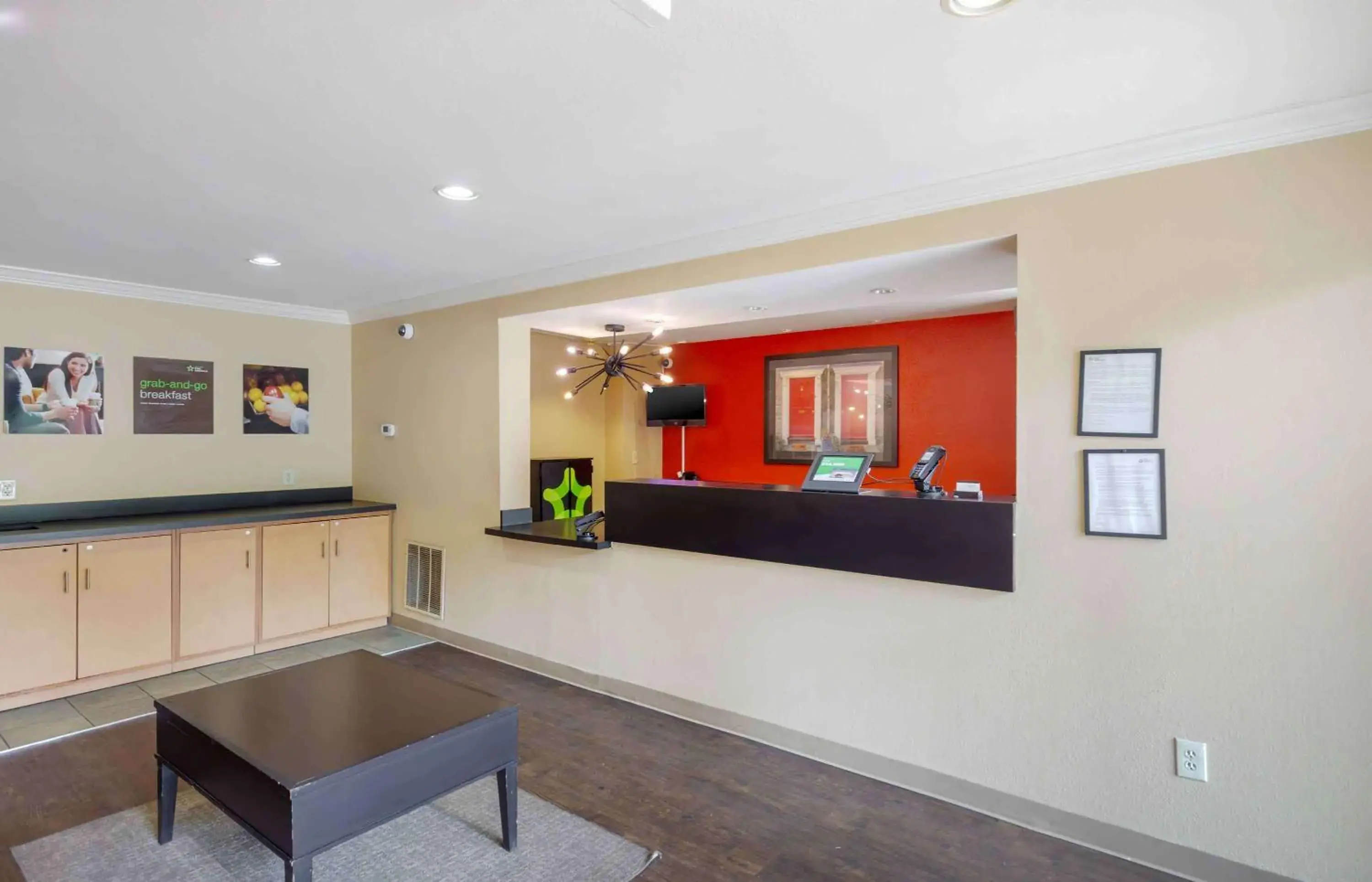 Lobby or reception in Extended Stay America Select Suites - Raleigh - RTP - 4610 Miami Blvd Lobby or reception in Extended Stay America Select Suites - Raleigh - RTP - 4610 Miami Blvd