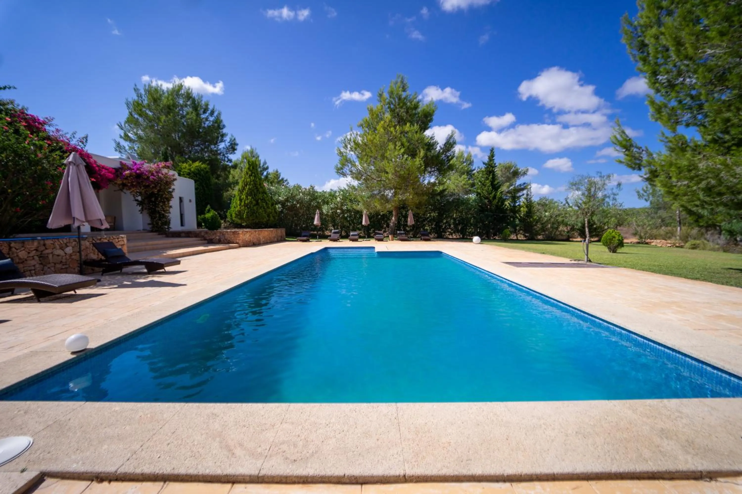 Villa Tegui is a luxury villa close to San Rafael and 10 min drive to Ibiza Town and San Antonio