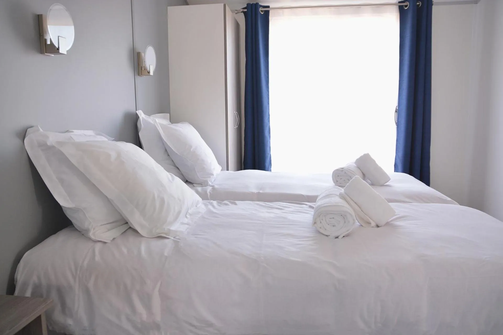 Bedroom, Bed in Domaine Mélusine - à 2km du Puy duFou France !