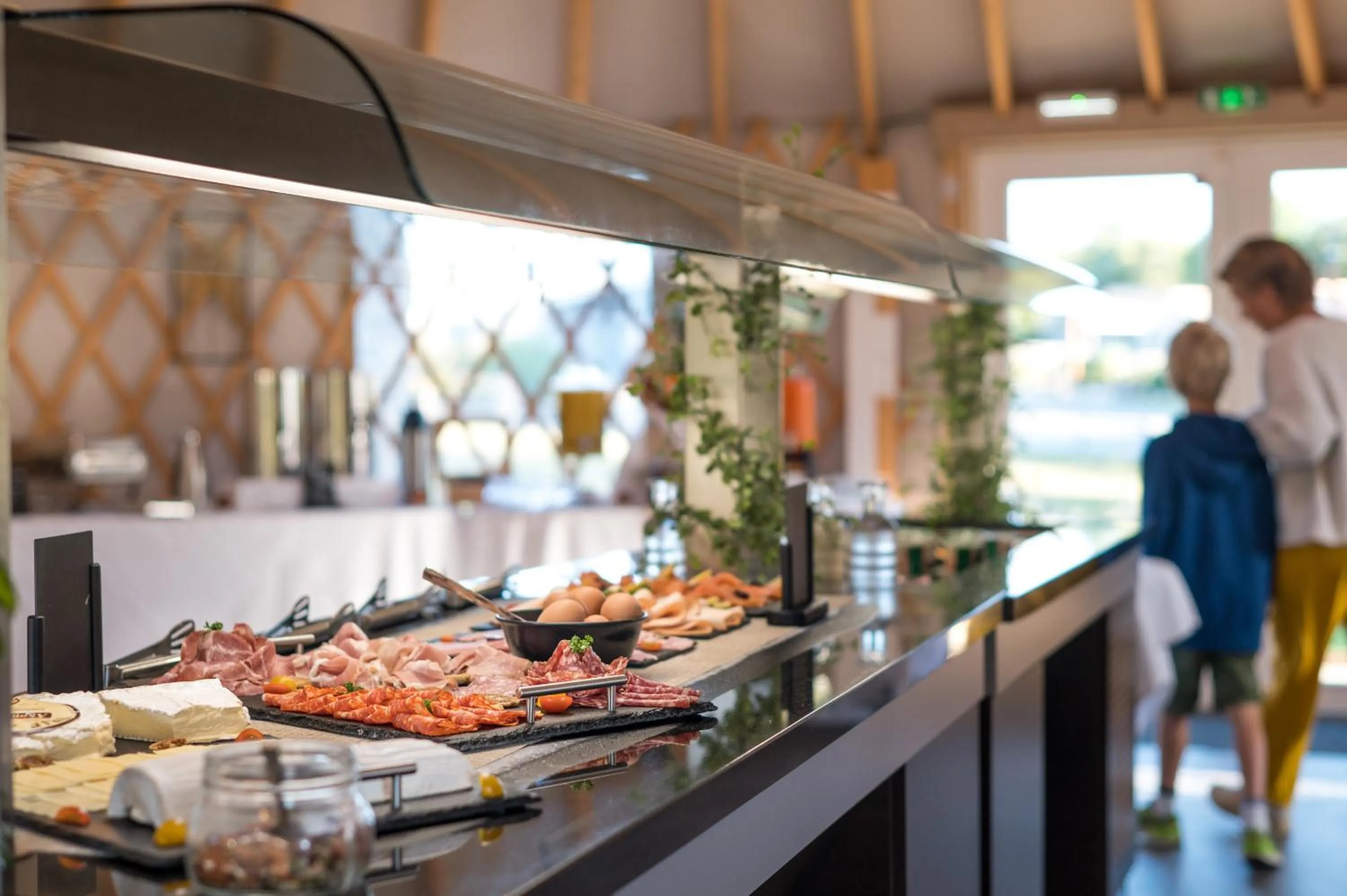 Food and drinks in Domaine Mélusine - à 2km du Puy duFou France !