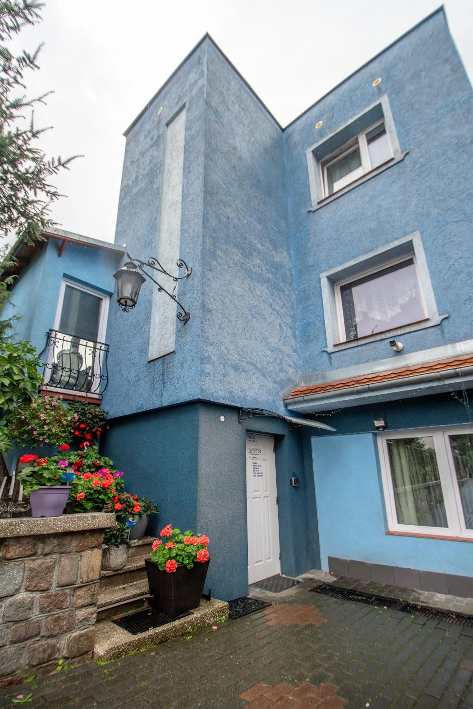 Property building in Villa Asesor