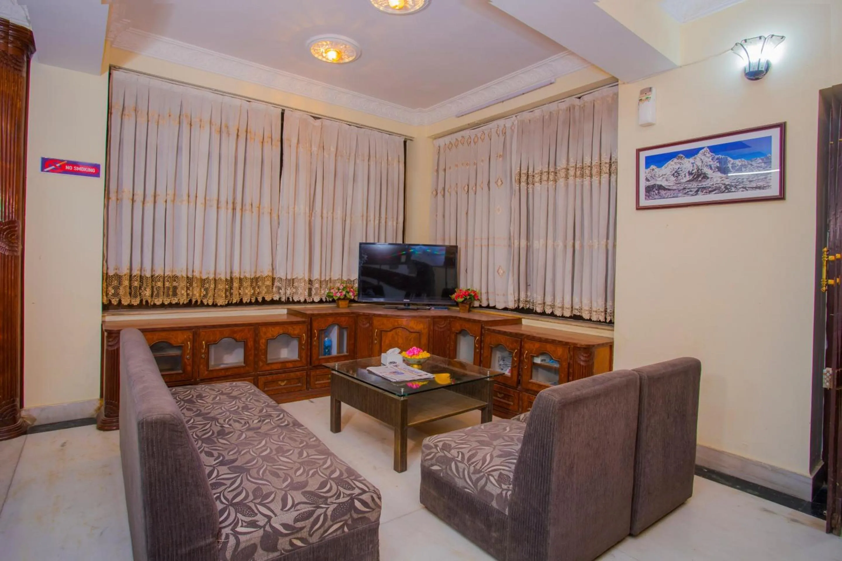 OYO 232 Hotel Titanic Pvt. Ltd