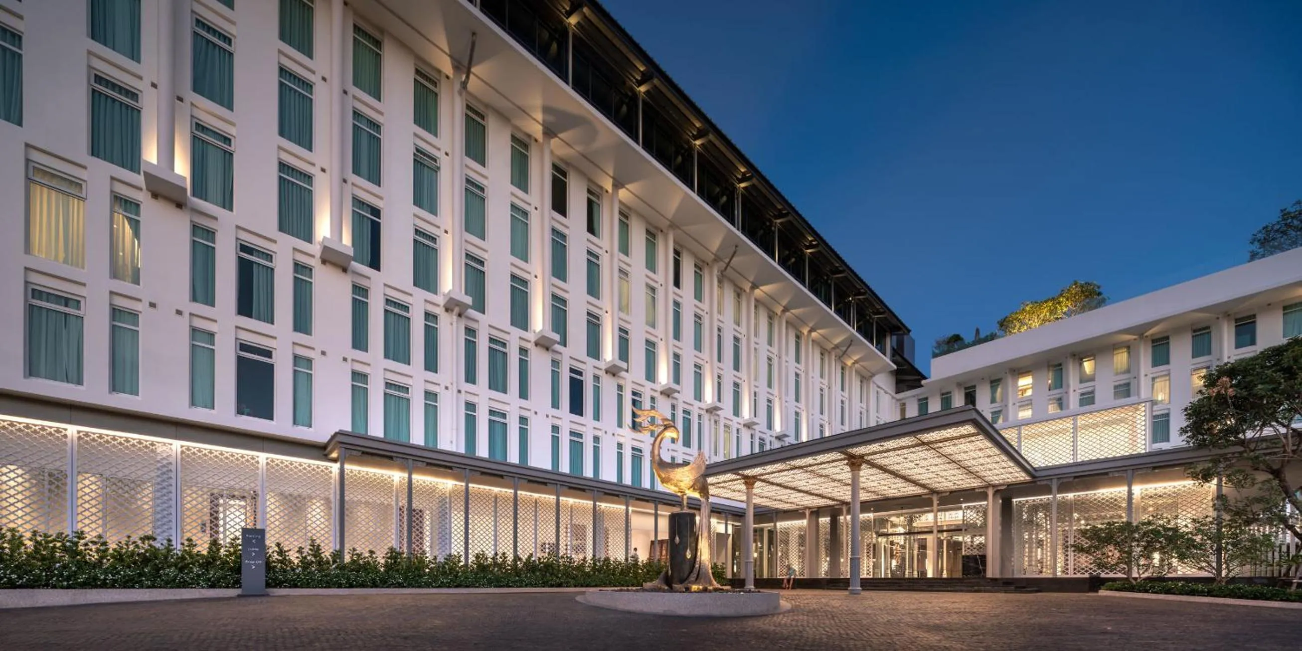 Facade/entrance in Ramada Plaza by Wyndham Chao Fah Phuket