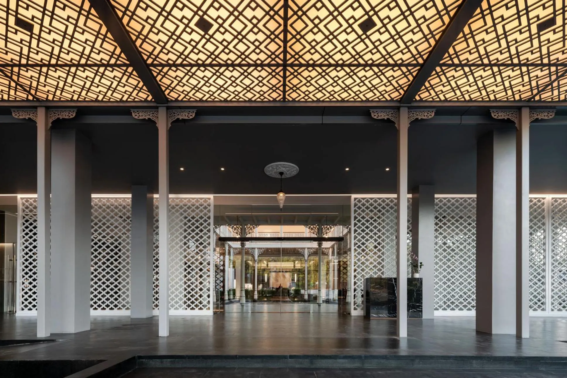 Facade/entrance in Ramada Plaza by Wyndham Chao Fah Phuket