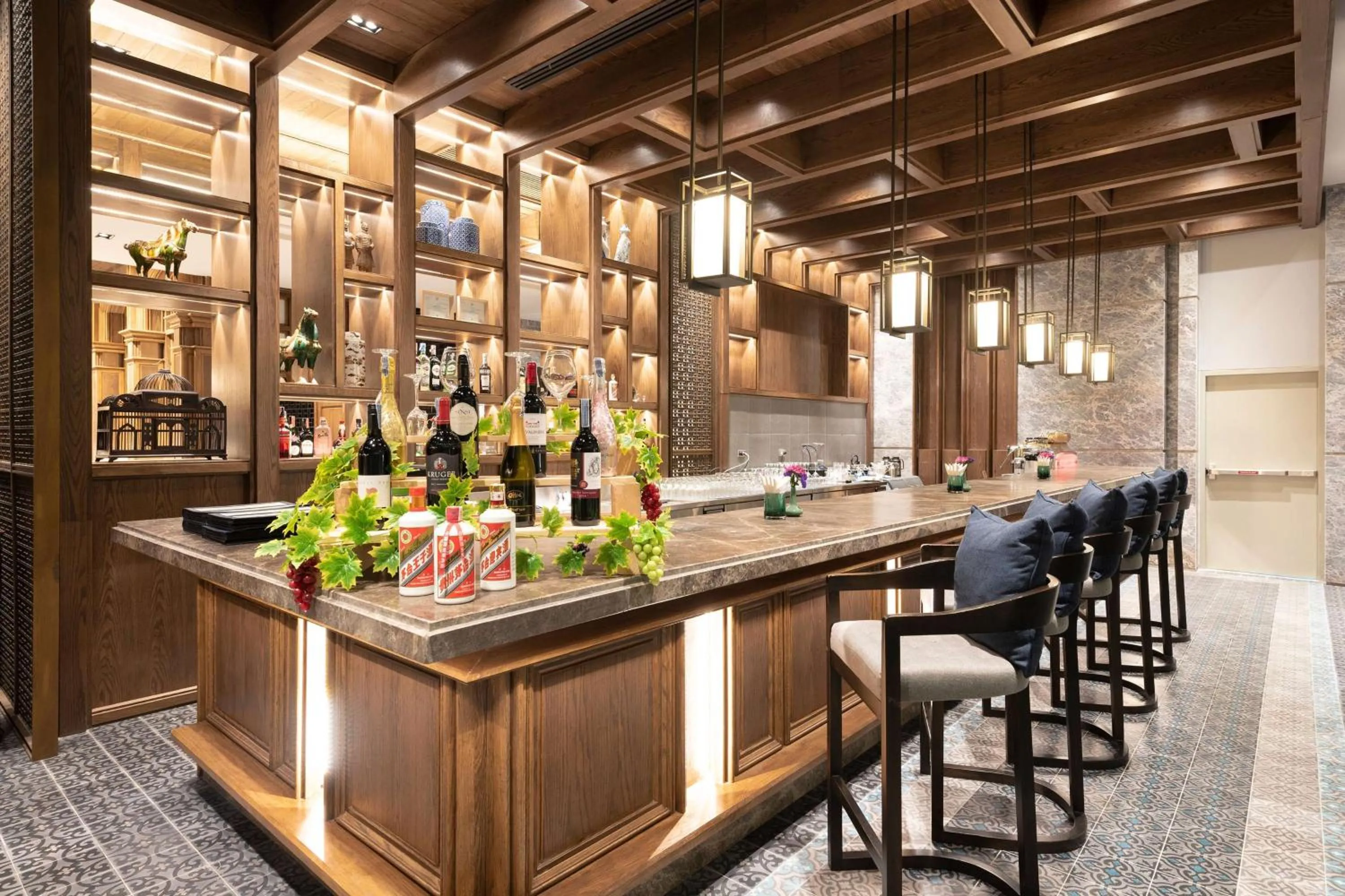 Restaurant/places to eat in Ramada Plaza by Wyndham Chao Fah Phuket