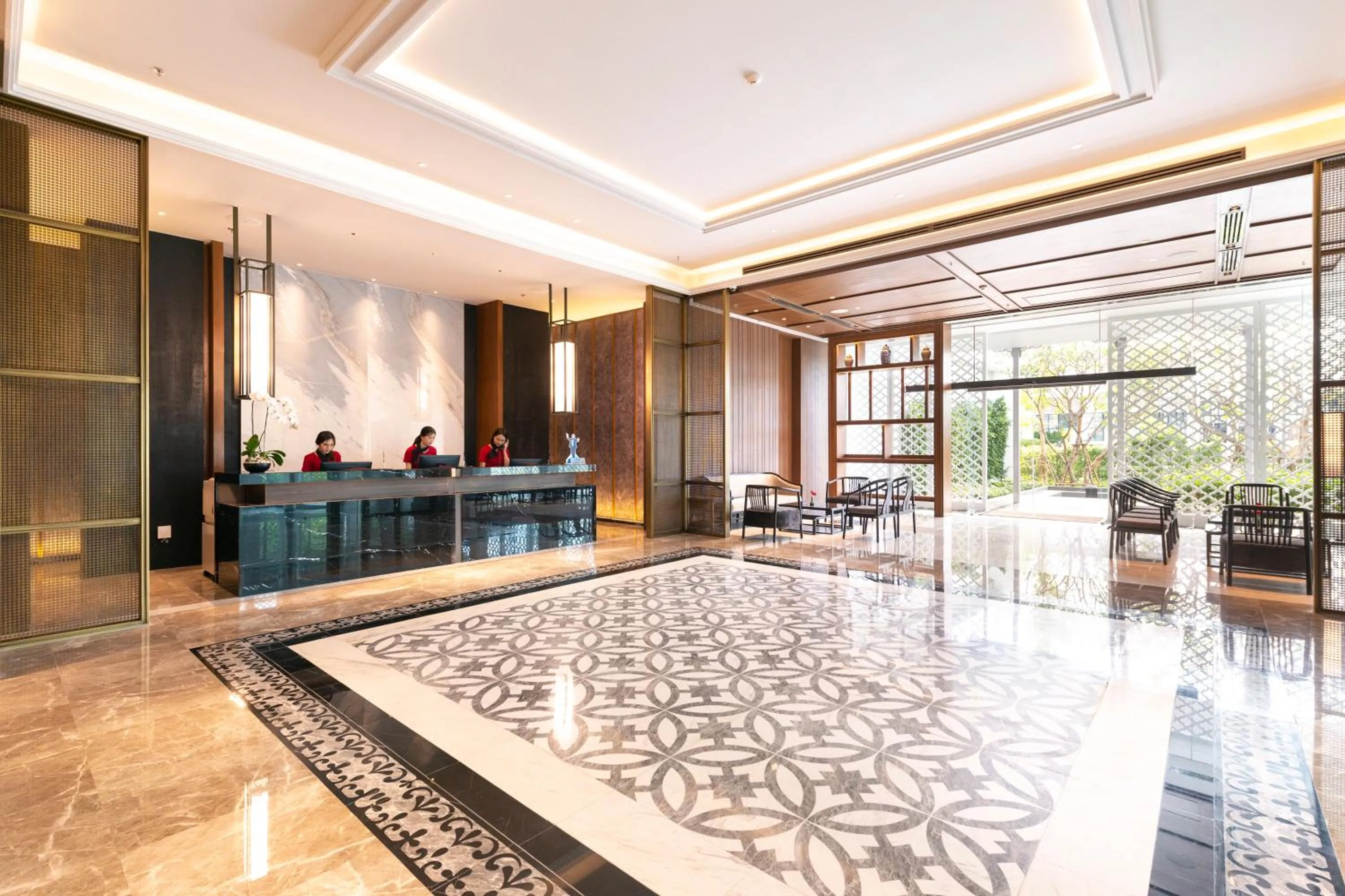 Staff in Ramada Plaza by Wyndham Chao Fah Phuket