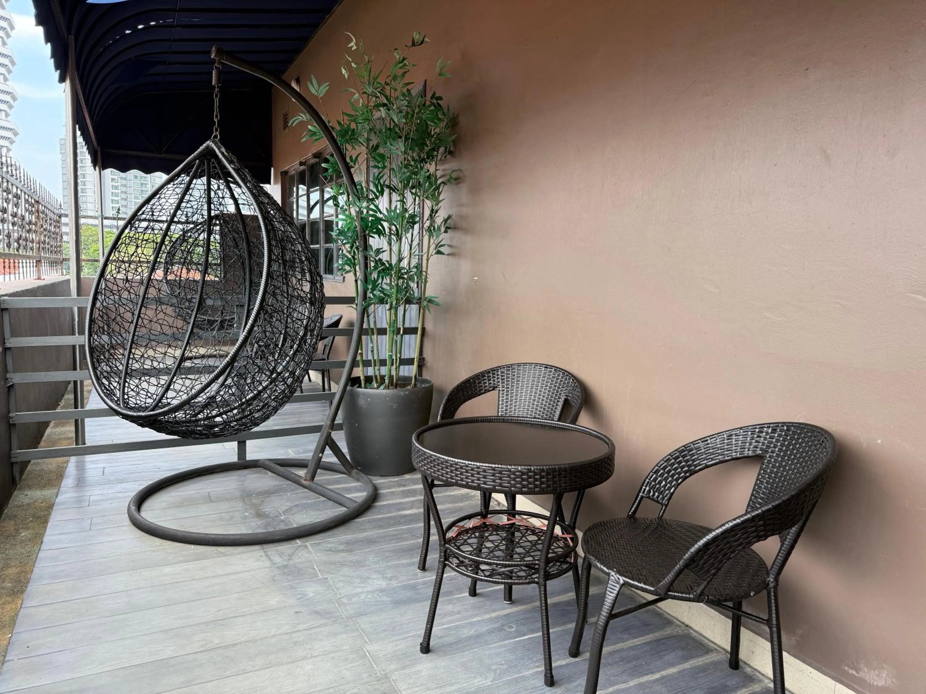 Balcony/Terrace in HOTEL JJH Aliwal