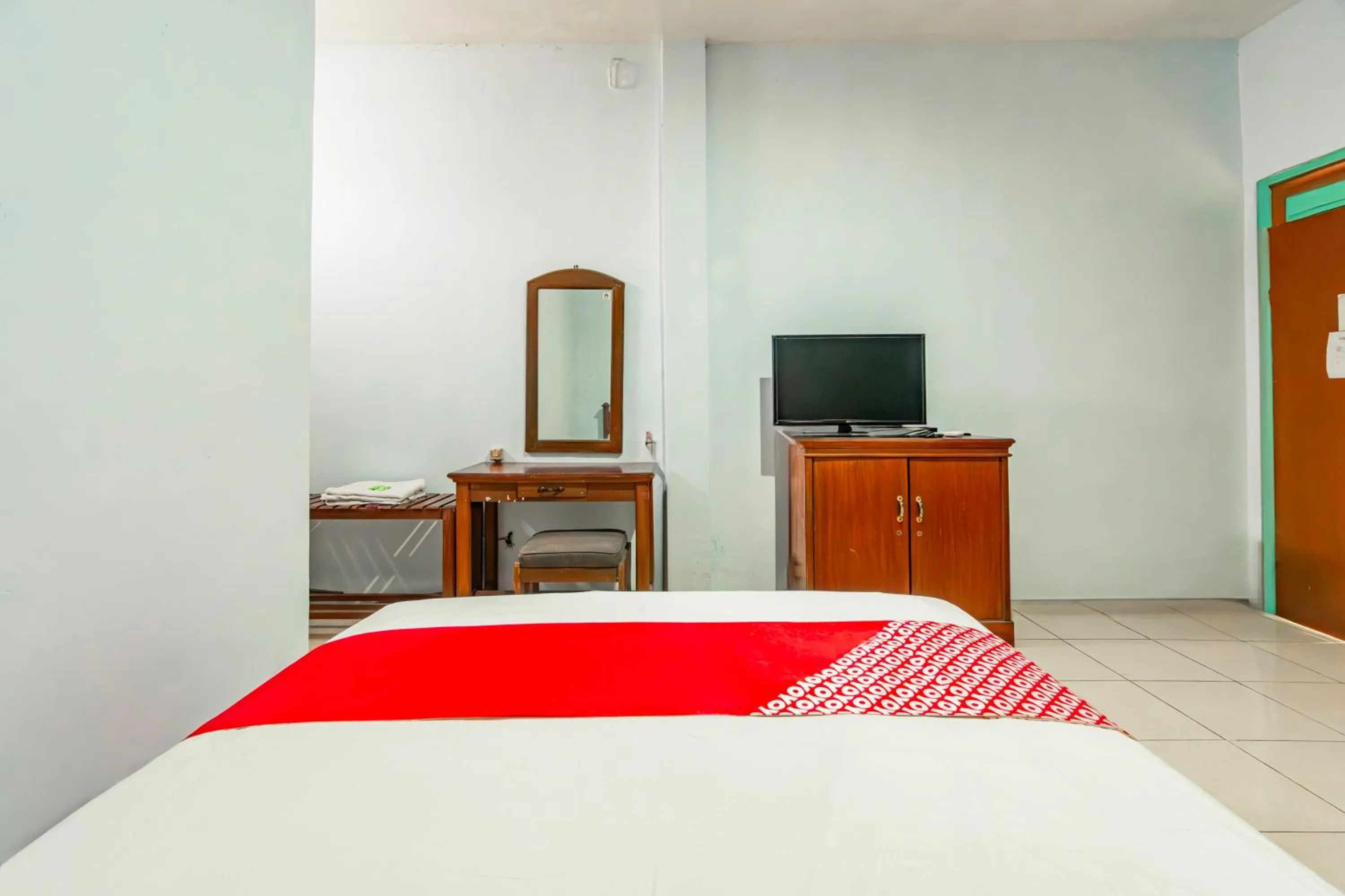 Bedroom, Bed in Hotel O Arjosari Near Plaza Araya Formerly Hotel Nugraha