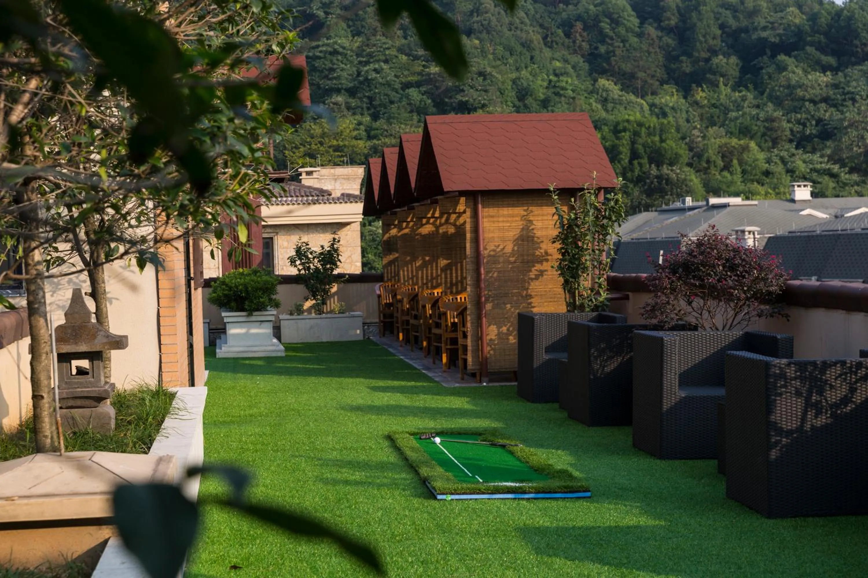 Garden in SSAW Boutique Hotel Hangzhou Xixi Park