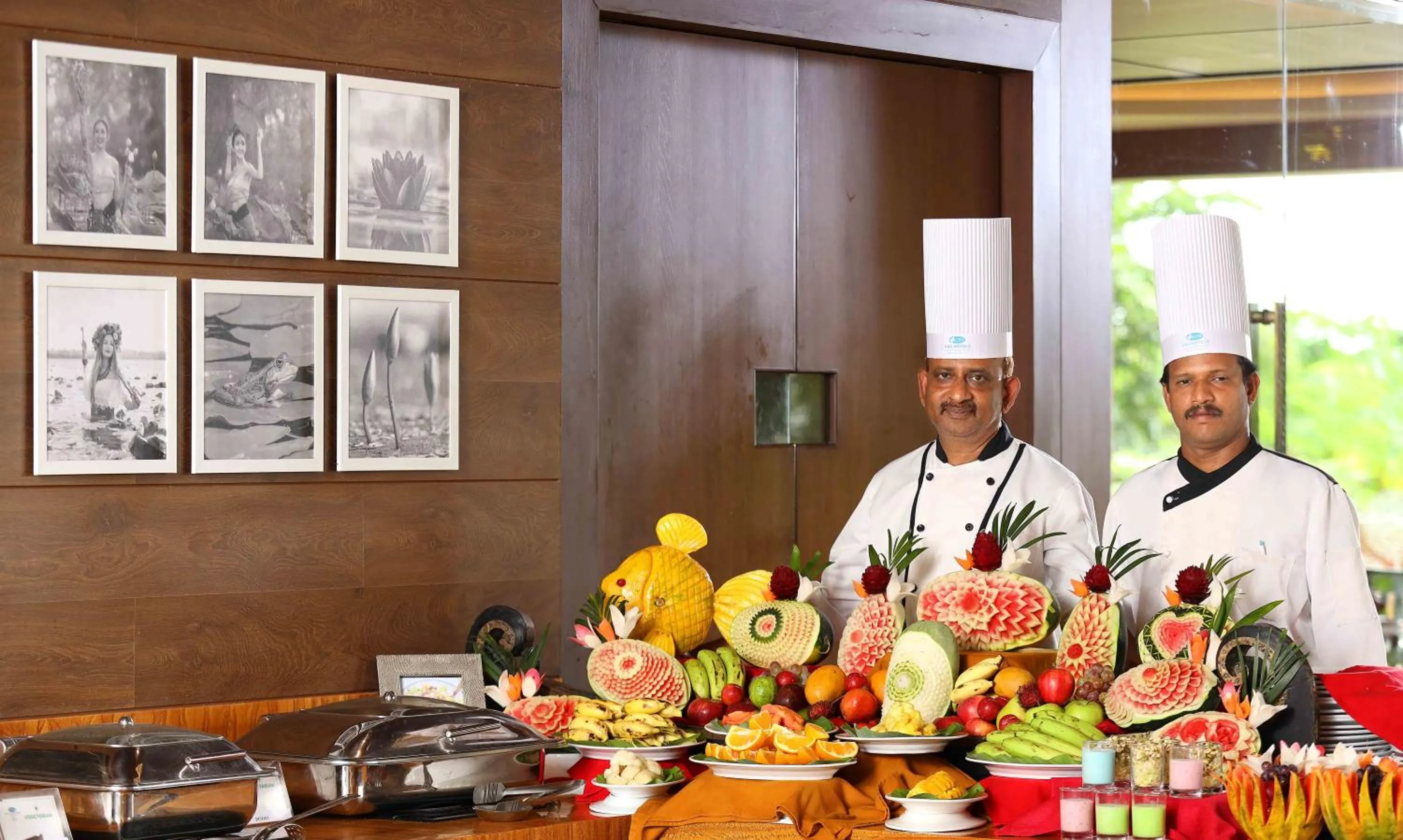 Staff in Uday Backwater Resort