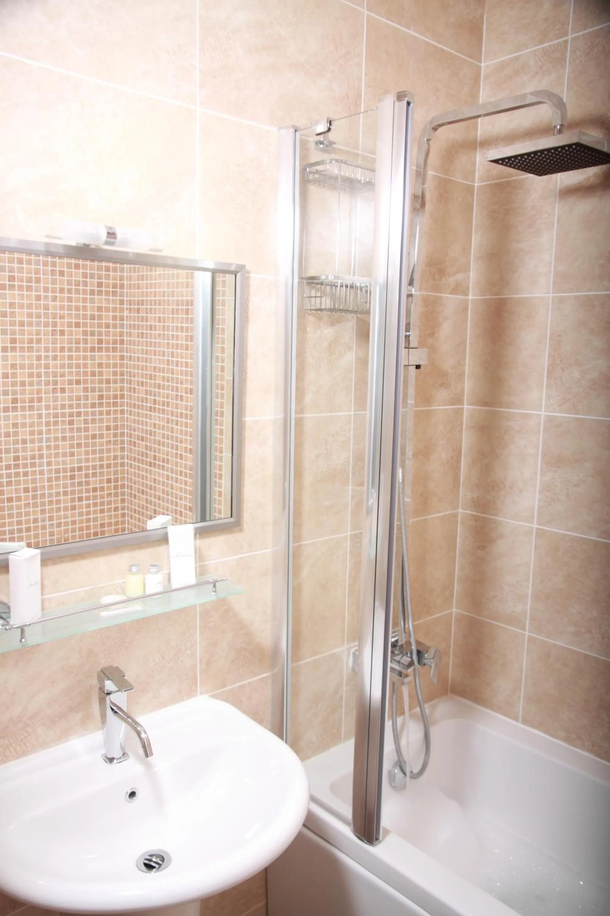 Bathroom in Amber Hotel