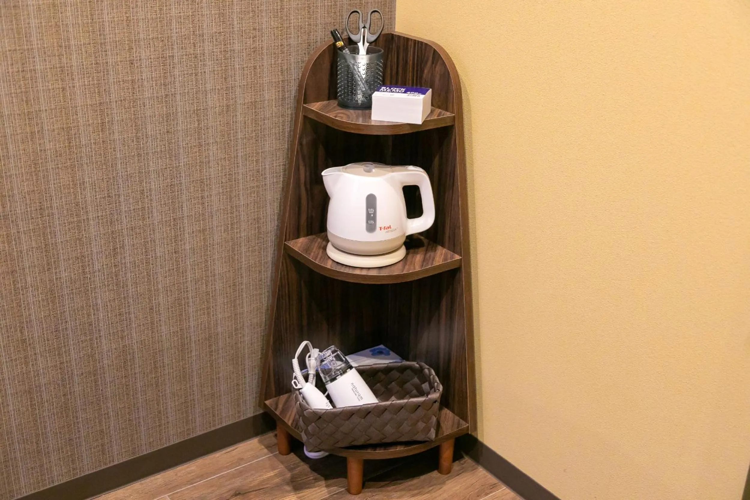 Photo of the whole room in IKIDANE Cozy Hotel Haneda Airport