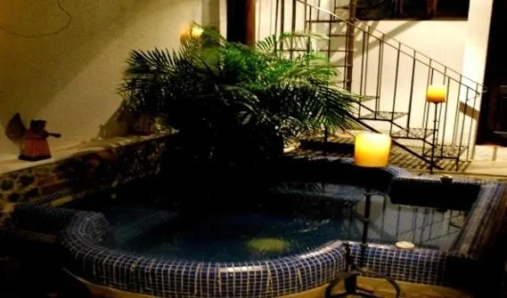 Hot Tub in Hotel Casa Madeleine B&B & Spa