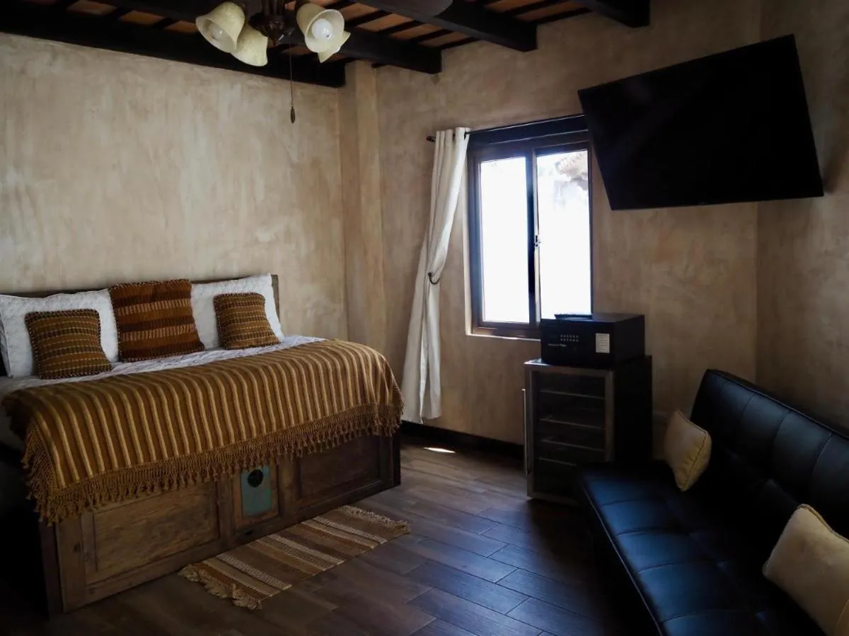 Bed in Hotel Casa Madeleine B&B & Spa