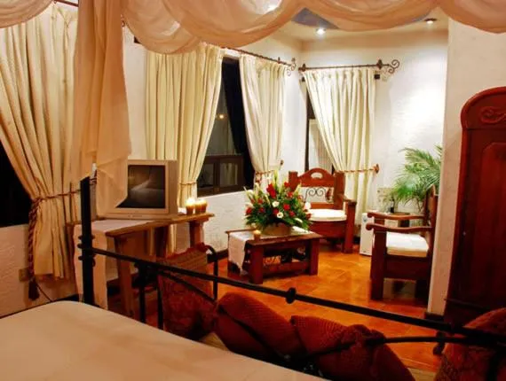 Living room, Bed in Hotel Casa Madeleine B&B & Spa