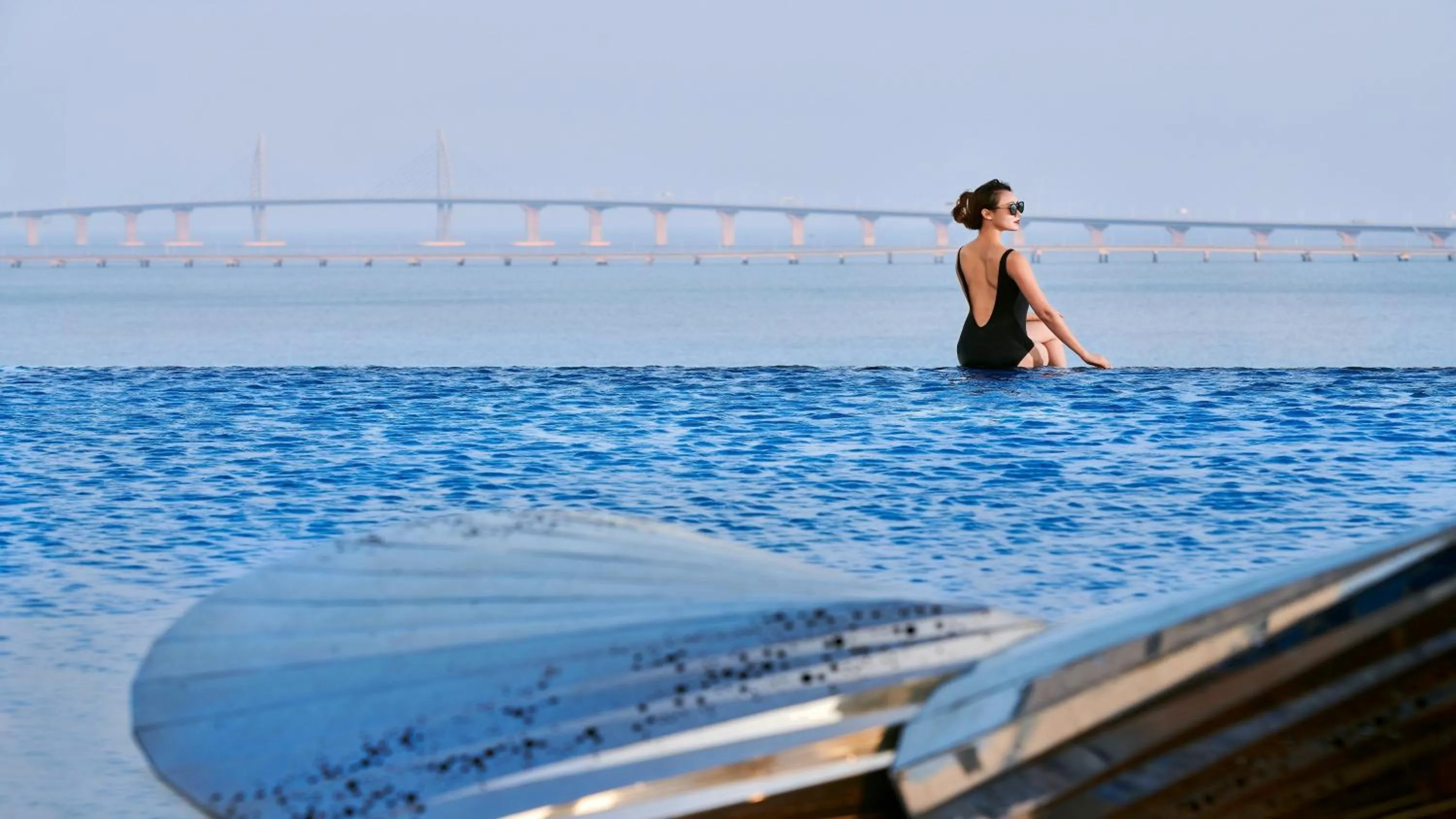 Swimming pool in InterContinental Zhuhai by IHG
