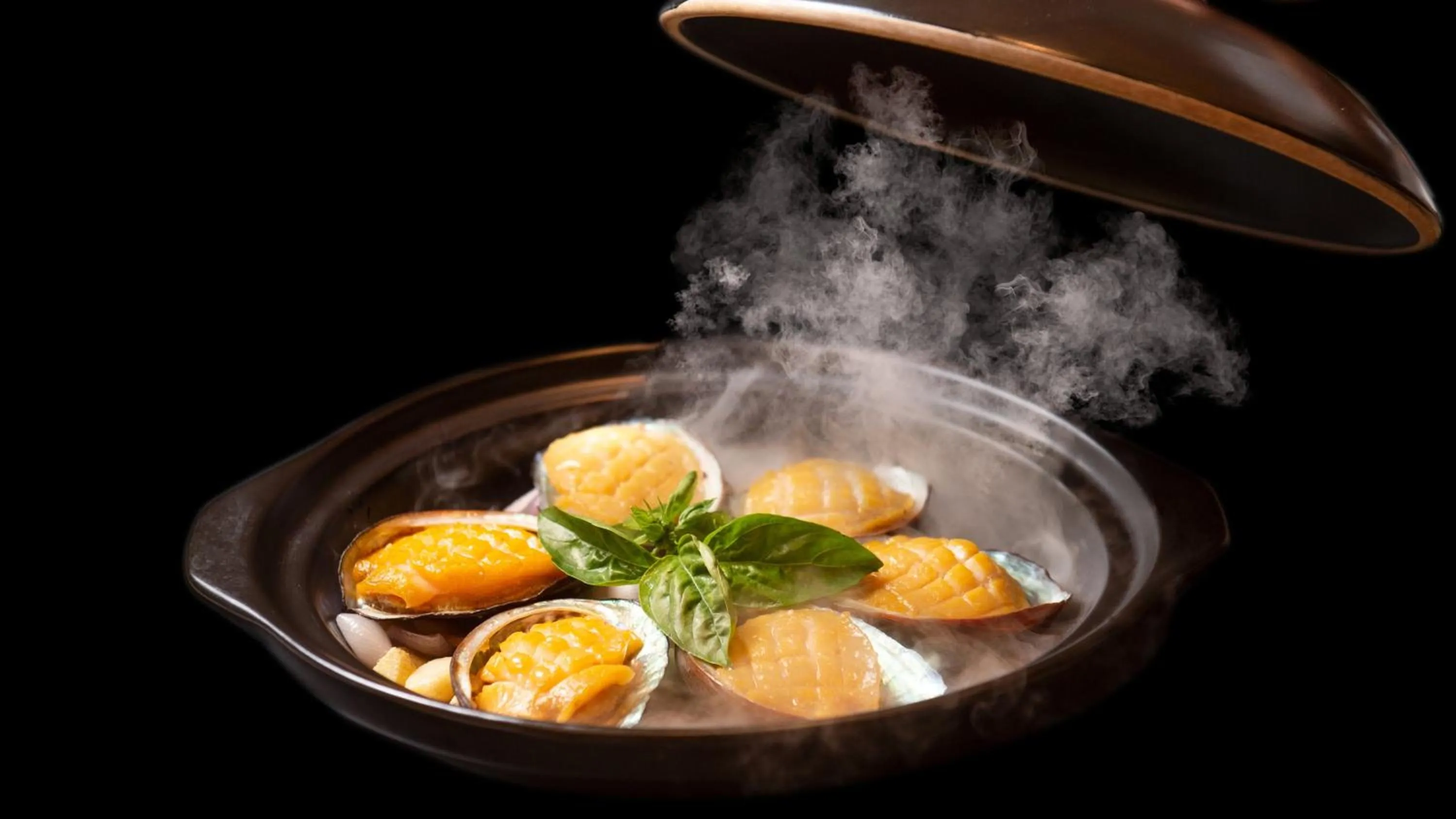 Restaurant/places to eat in InterContinental Zhuhai by IHG